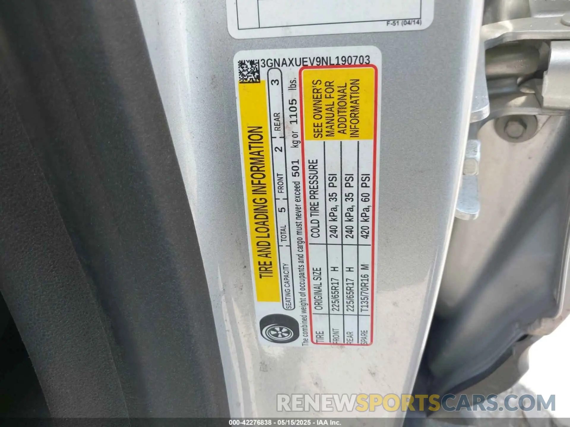 9 Photograph of a damaged car 3GNAXUEV9NL190703 CHEVROLET EQUINOX 2022
