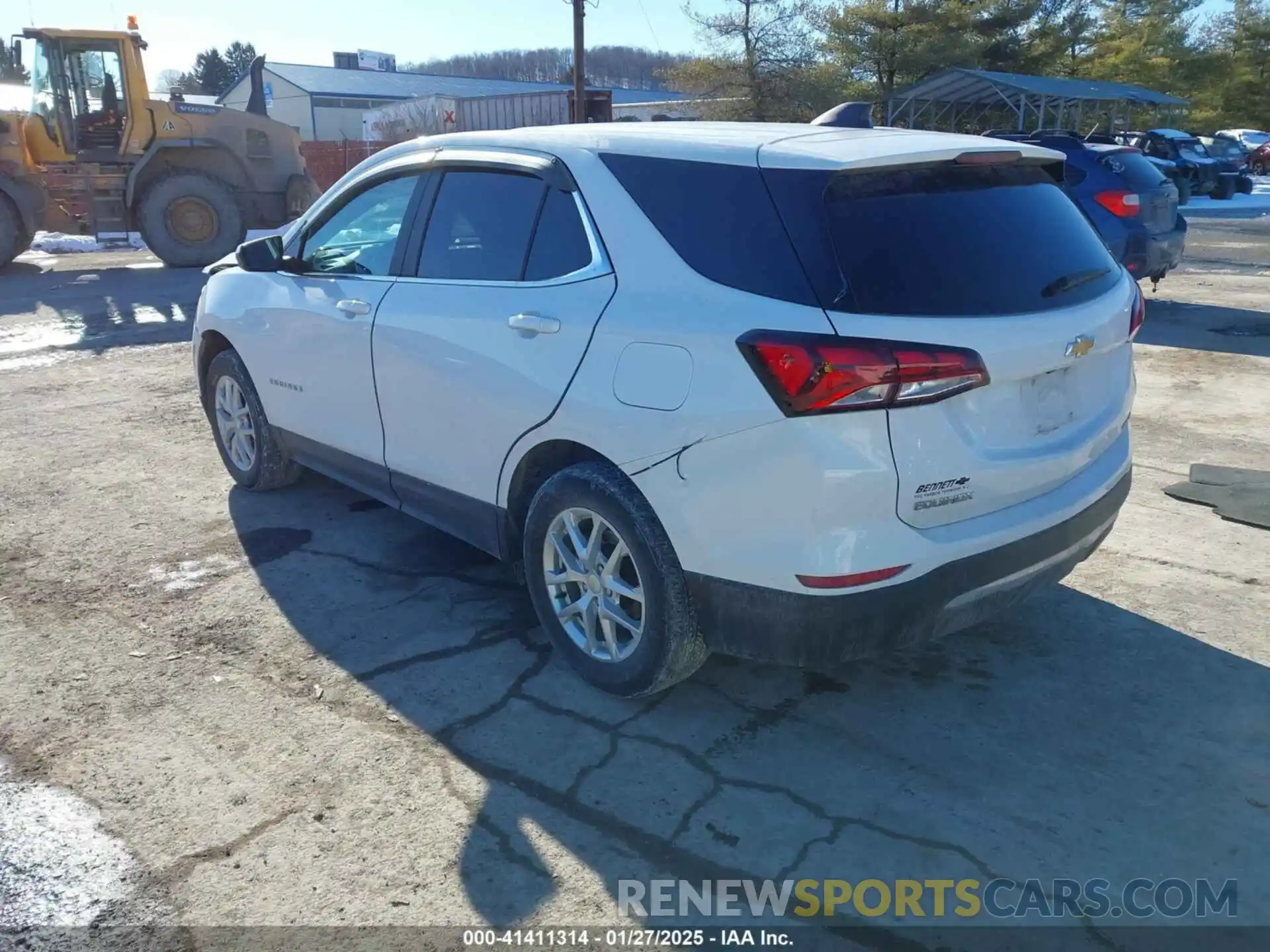 3 Photograph of a damaged car 3GNAXUEV9NL235686 CHEVROLET EQUINOX 2022