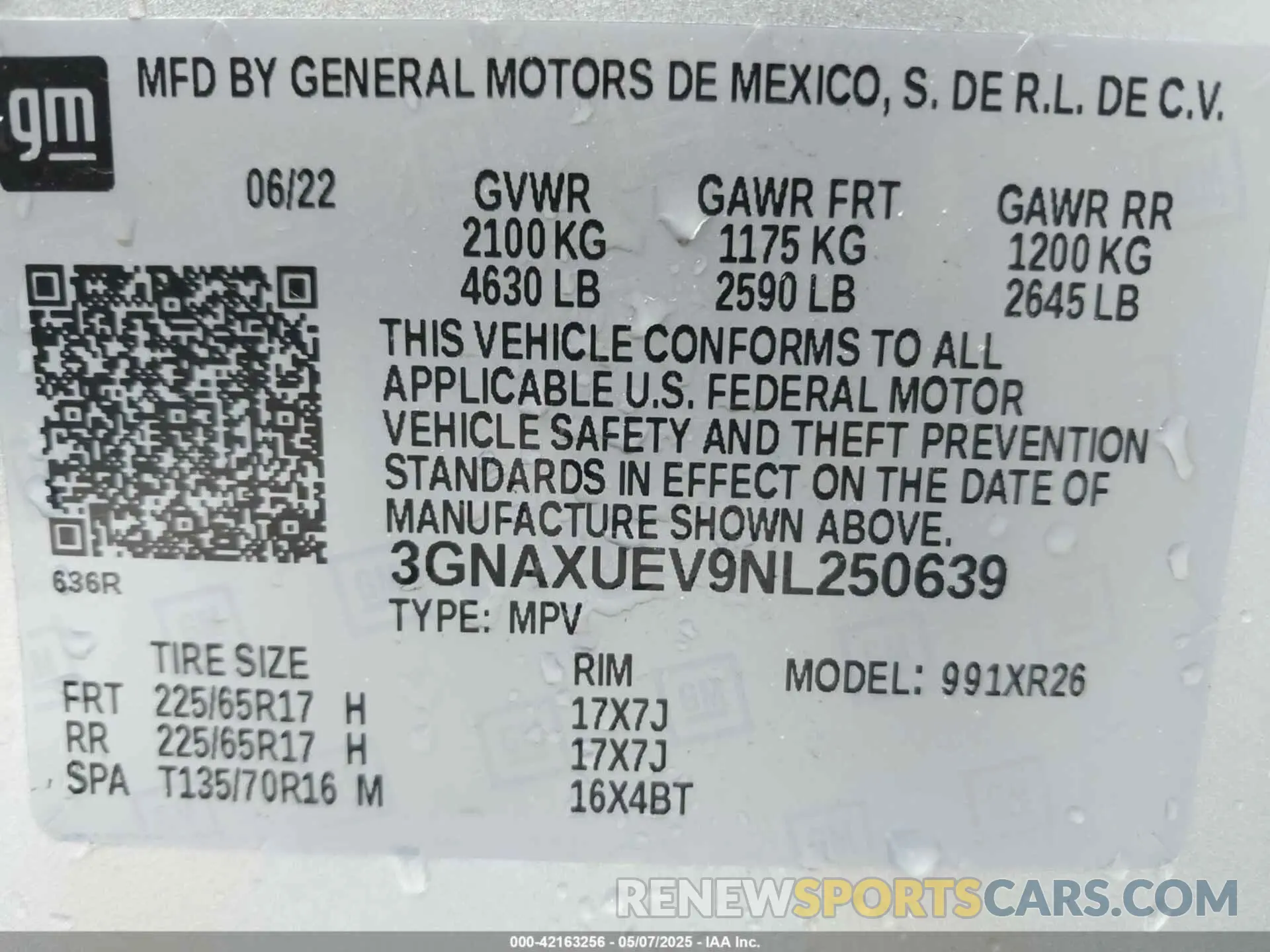9 Photograph of a damaged car 3GNAXUEV9NL250639 CHEVROLET EQUINOX 2022
