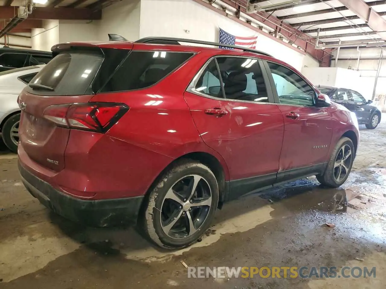 3 Photograph of a damaged car 3GNAXUEVXNL117646 CHEVROLET EQUINOX 2022