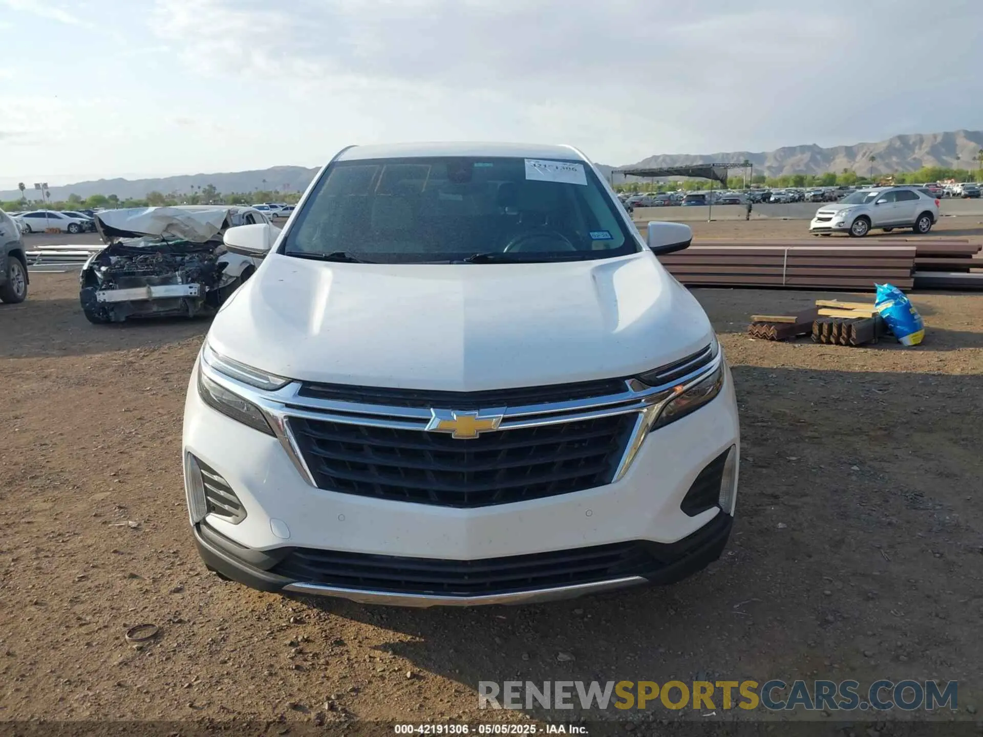 12 Photograph of a damaged car 3GNAXUEVXNL208349 CHEVROLET EQUINOX 2022