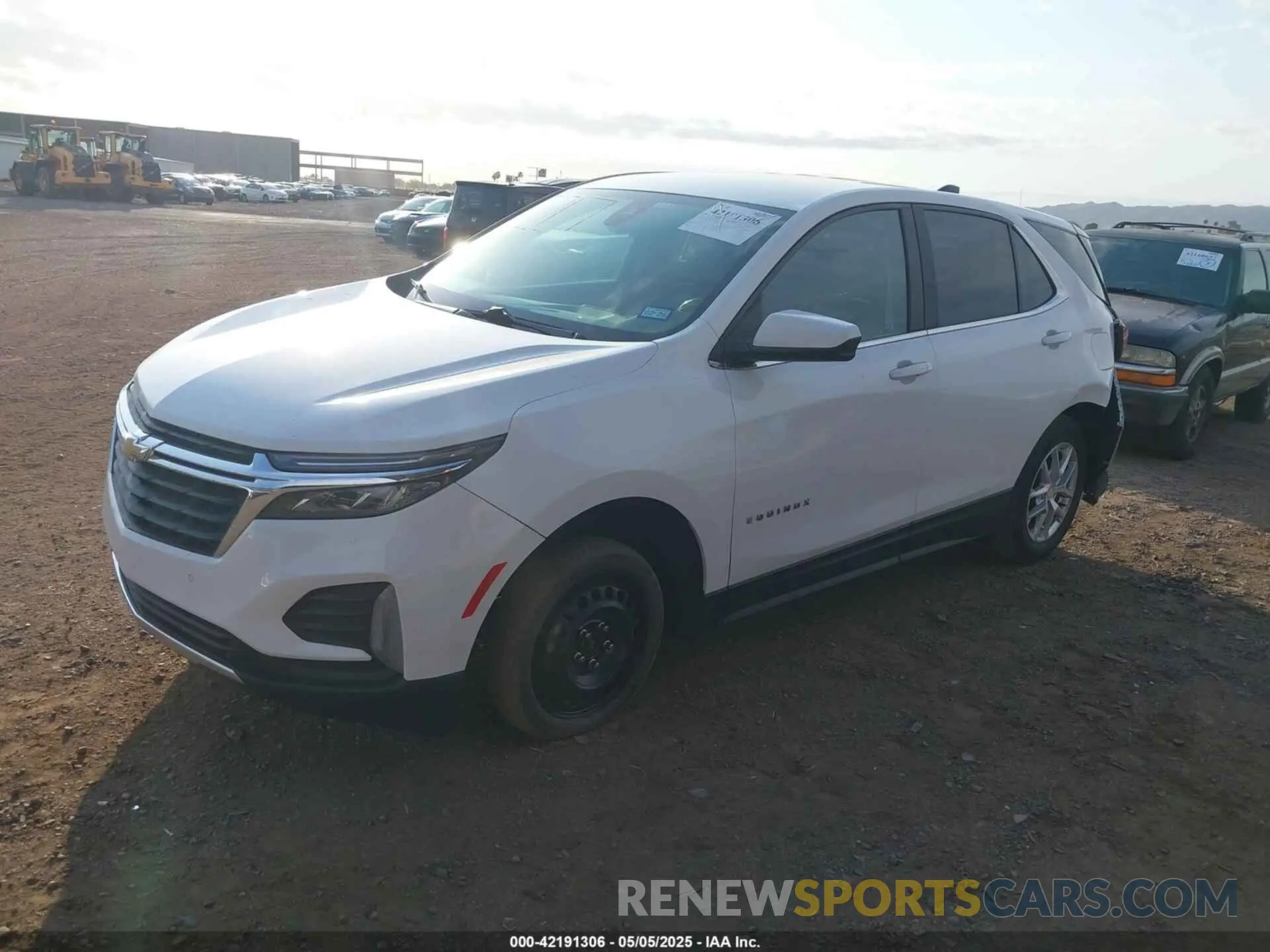 2 Photograph of a damaged car 3GNAXUEVXNL208349 CHEVROLET EQUINOX 2022