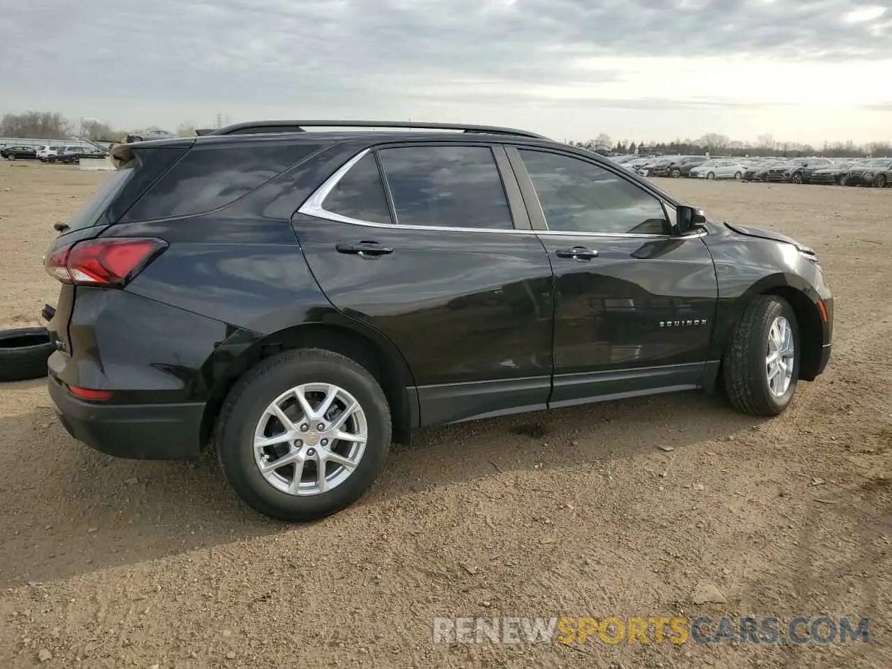 3 Photograph of a damaged car 3GNAXUEVXNL314266 CHEVROLET EQUINOX 2022