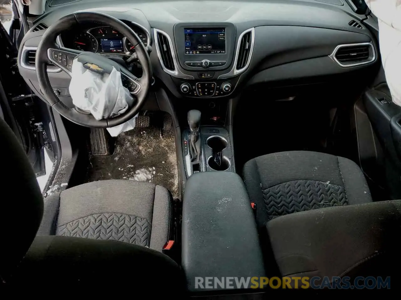 8 Photograph of a damaged car 3GNAXUEVXNS246413 CHEVROLET EQUINOX 2022