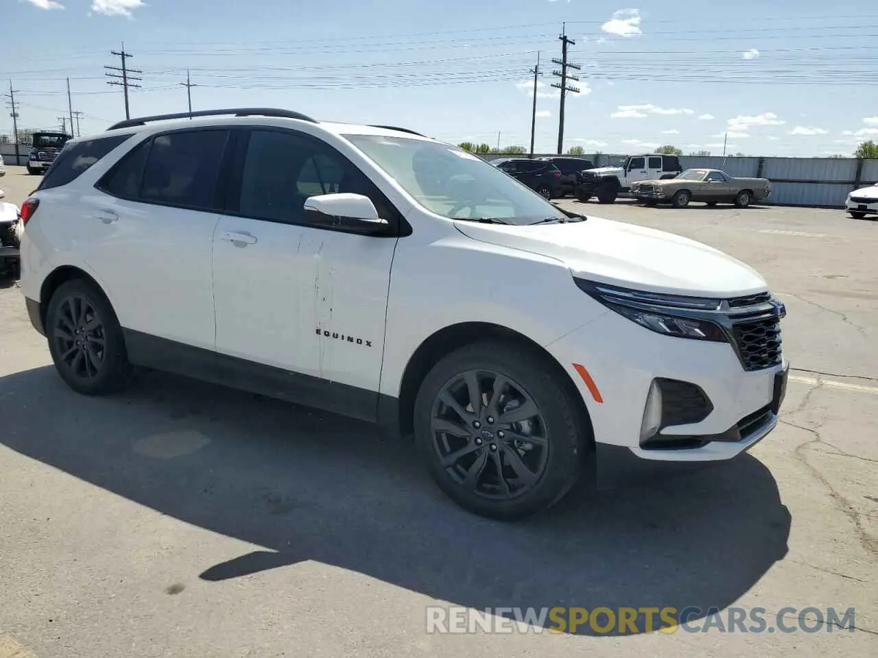 4 Photograph of a damaged car 3GNAXWEV5NS113344 CHEVROLET EQUINOX 2022