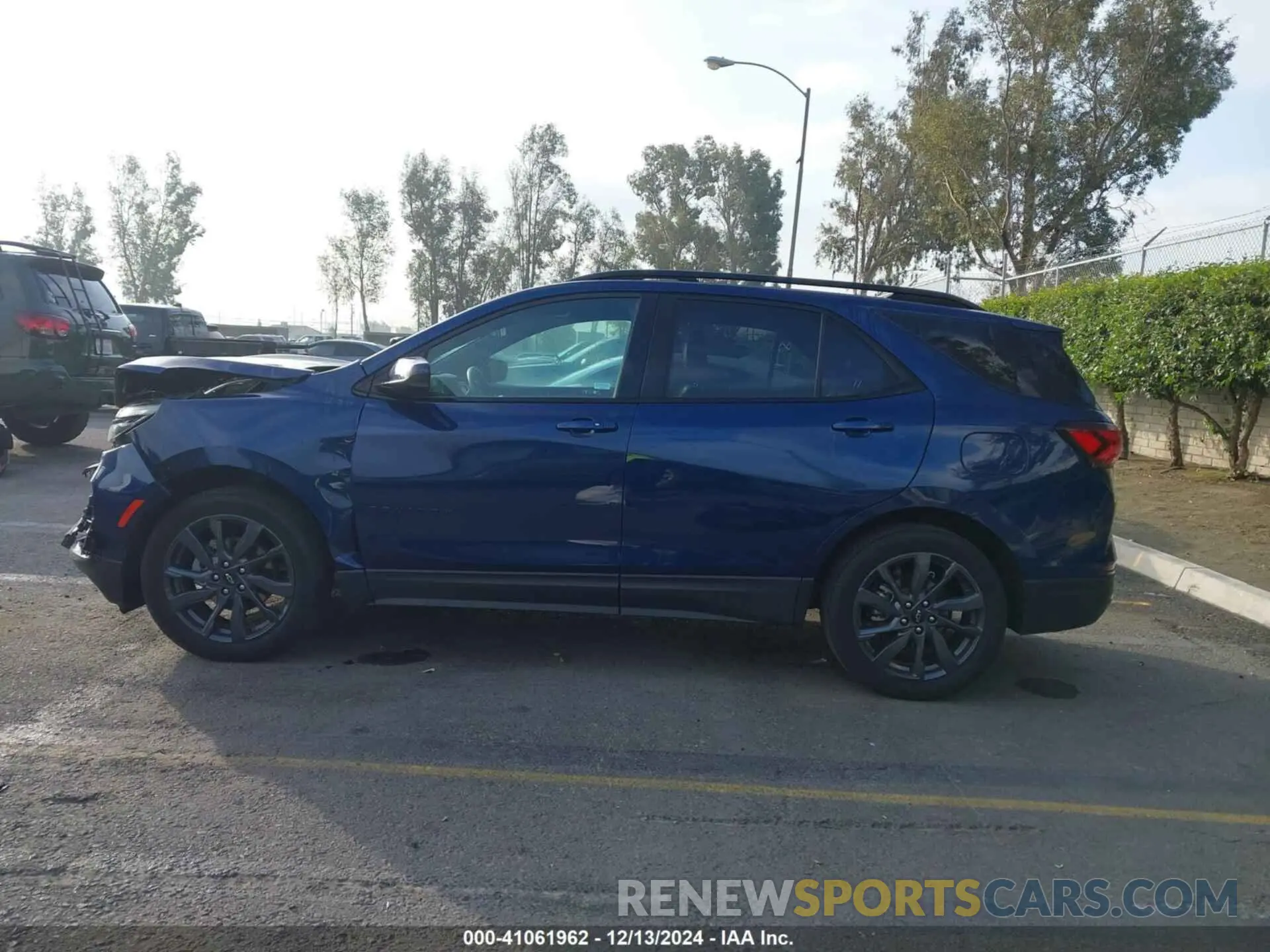 14 Photograph of a damaged car 3GNAXWEV5NS193678 CHEVROLET EQUINOX 2022