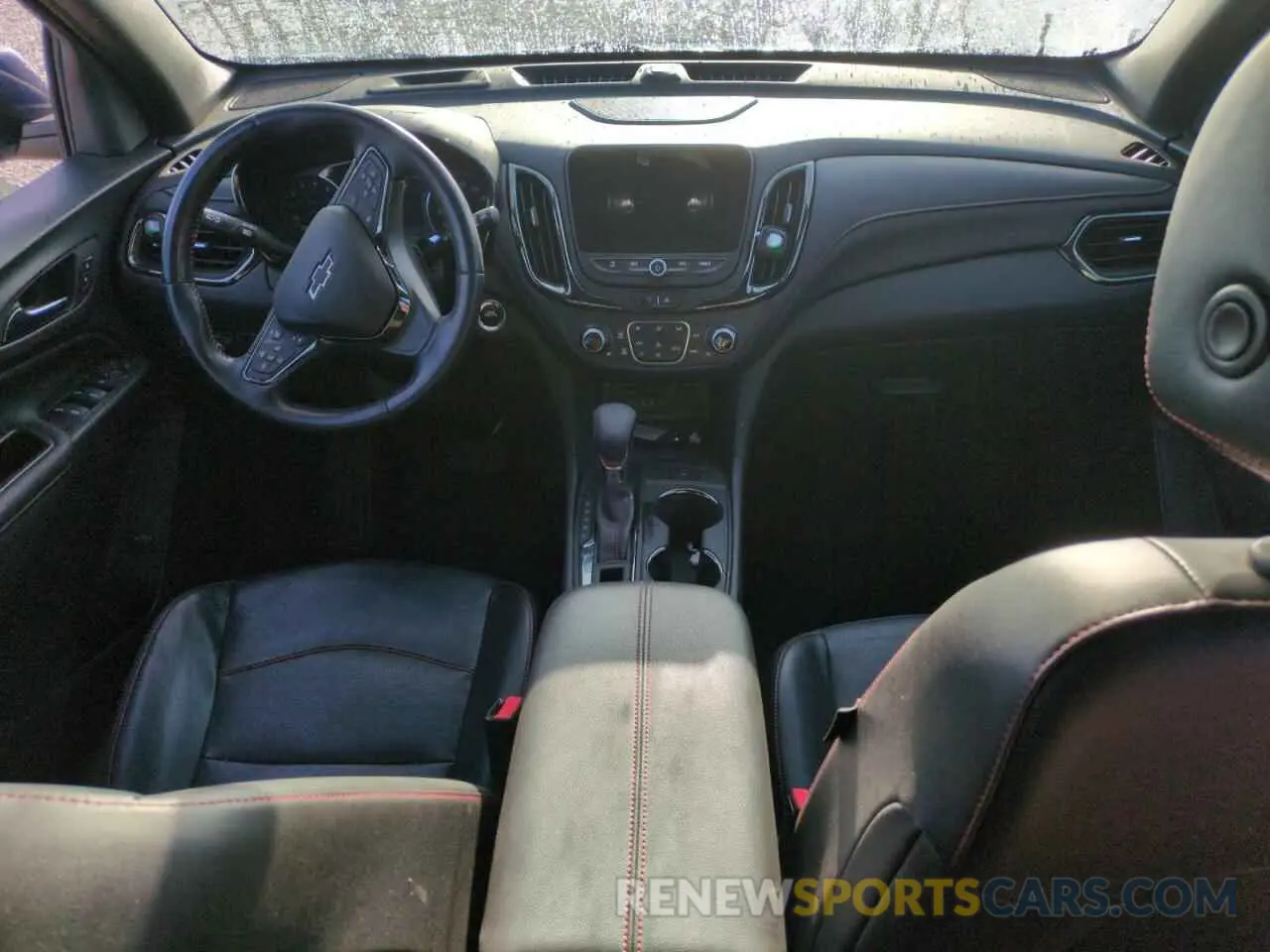 8 Photograph of a damaged car 3GNAXWEV8NS117369 CHEVROLET EQUINOX 2022