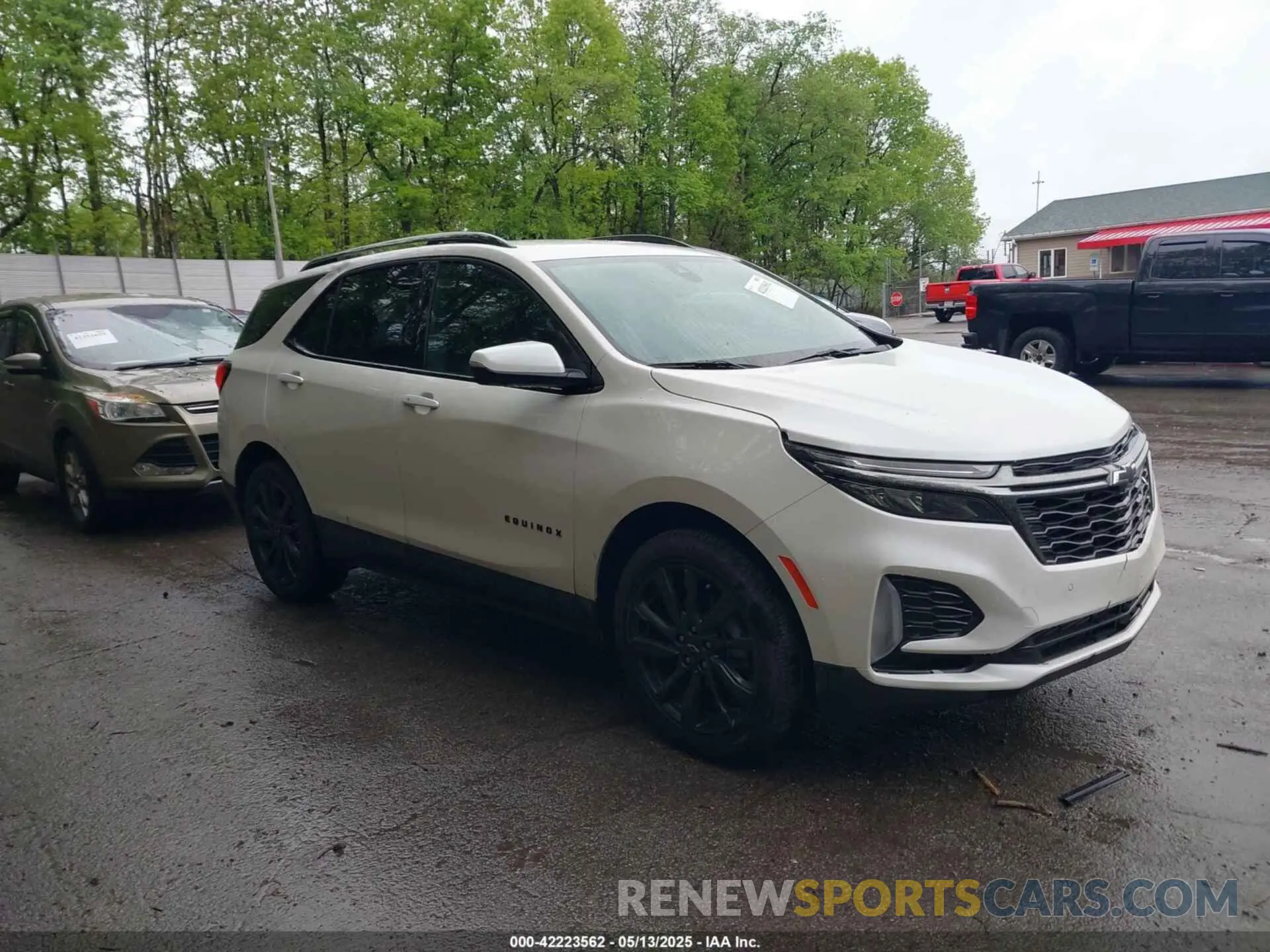 1 Photograph of a damaged car 3GNAXWEV8NS235051 CHEVROLET EQUINOX 2022