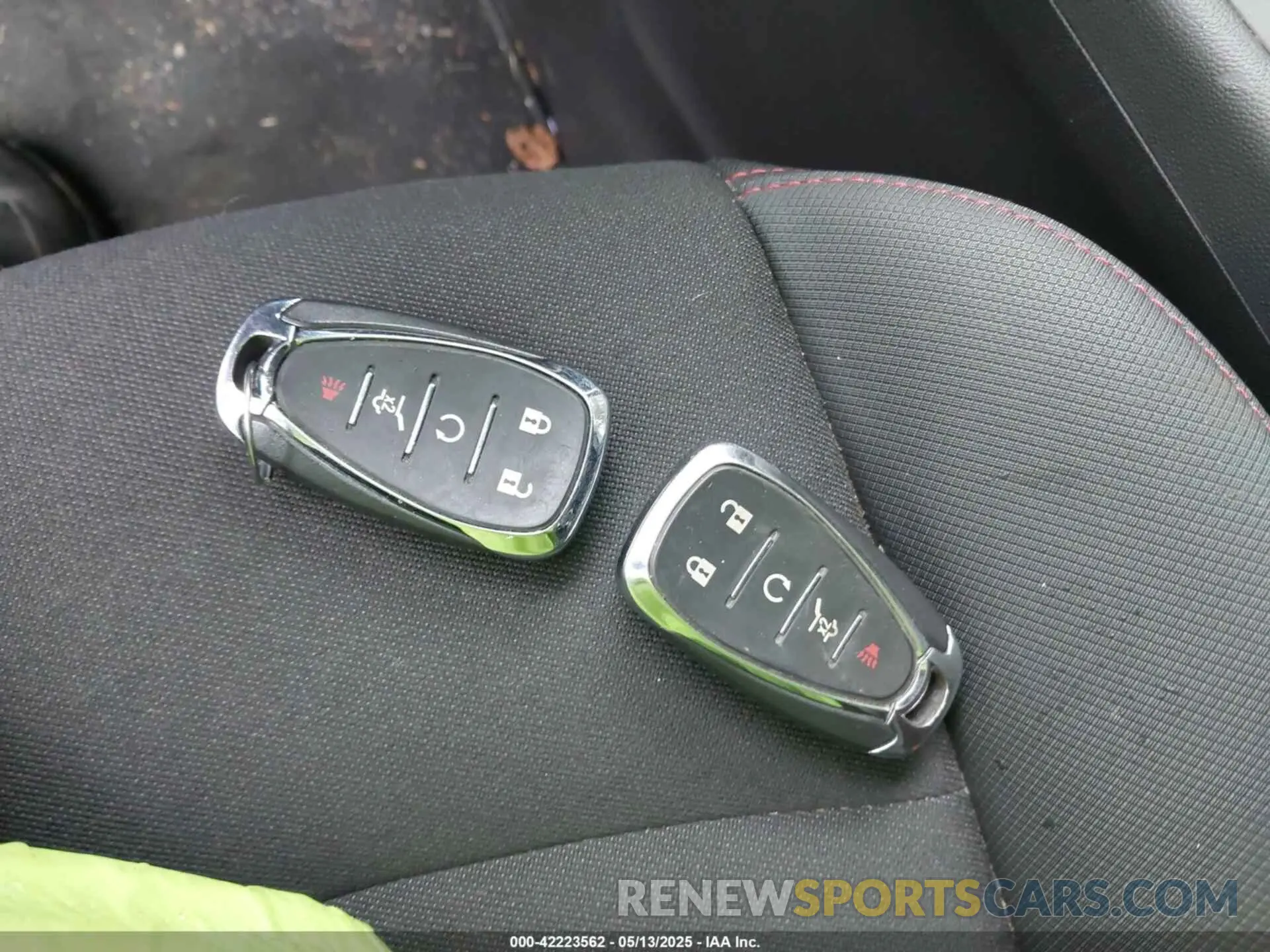 11 Photograph of a damaged car 3GNAXWEV8NS235051 CHEVROLET EQUINOX 2022
