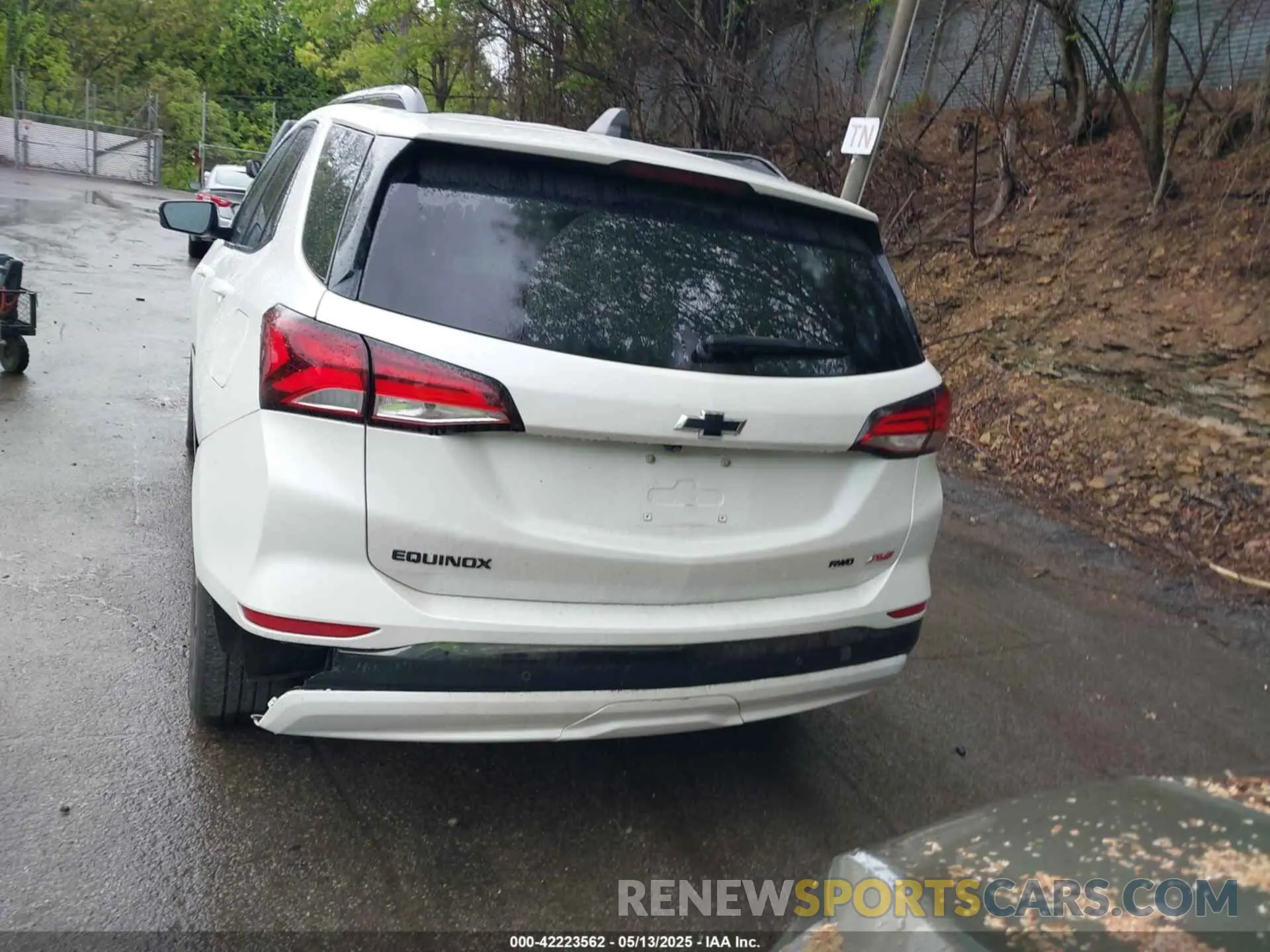 16 Photograph of a damaged car 3GNAXWEV8NS235051 CHEVROLET EQUINOX 2022