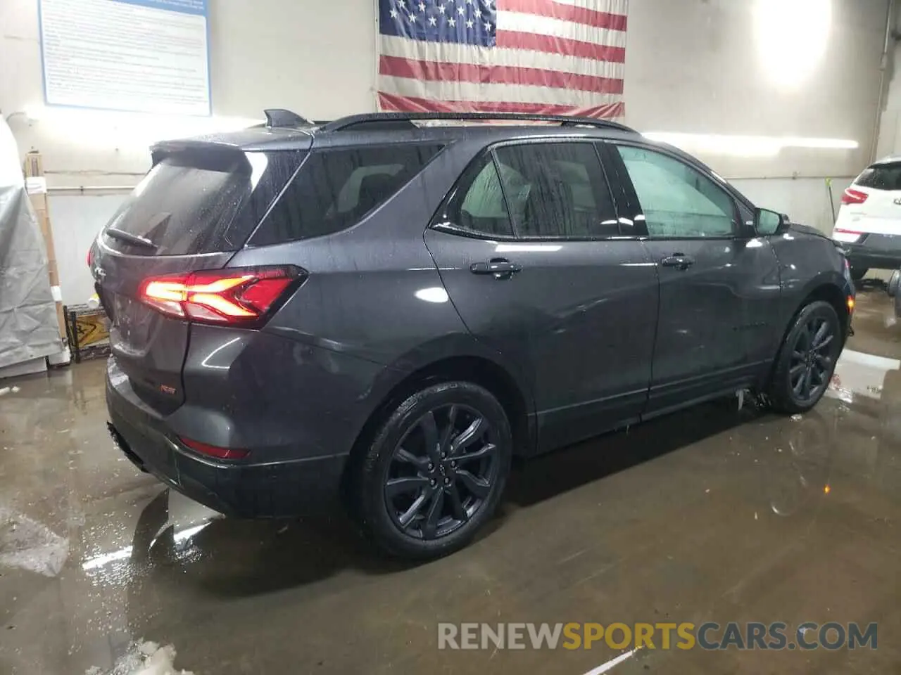 3 Photograph of a damaged car 3GNAXWEVXNS239862 CHEVROLET EQUINOX 2022