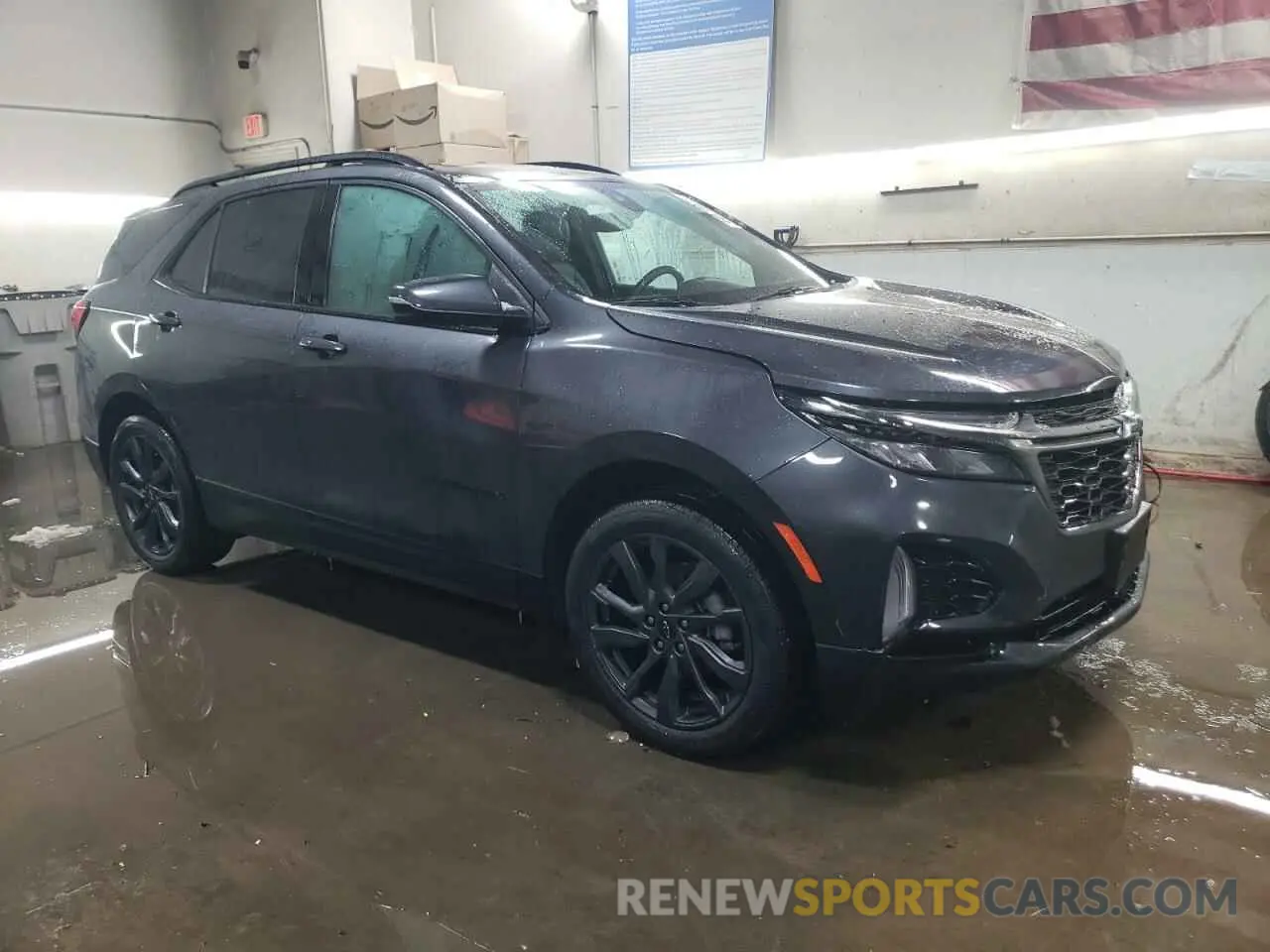 4 Photograph of a damaged car 3GNAXWEVXNS239862 CHEVROLET EQUINOX 2022