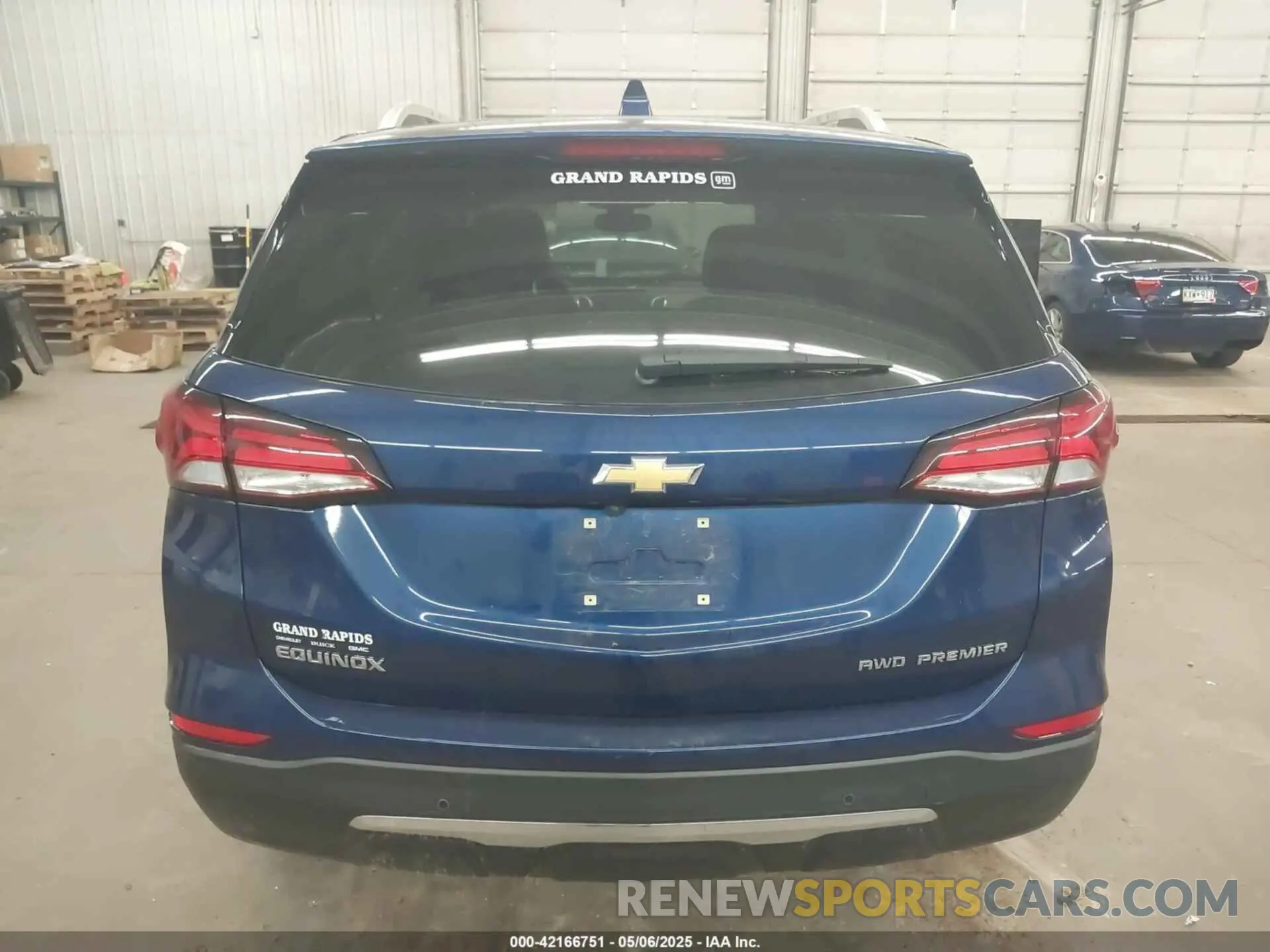 16 Photograph of a damaged car 3GNAXXEV3NS229972 CHEVROLET EQUINOX 2022