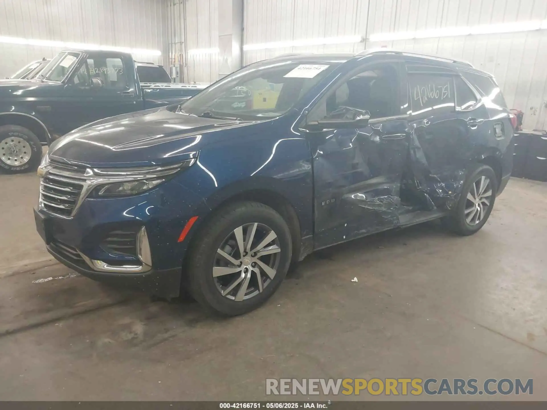 2 Photograph of a damaged car 3GNAXXEV3NS229972 CHEVROLET EQUINOX 2022