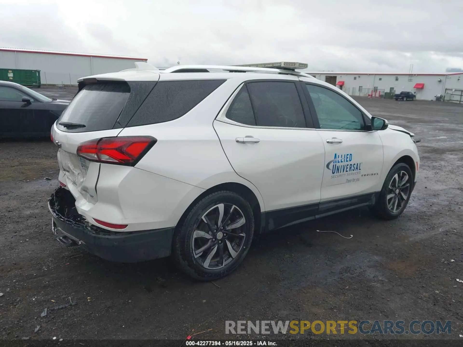4 Photograph of a damaged car 3GNAXXEV6NS197373 CHEVROLET EQUINOX 2022
