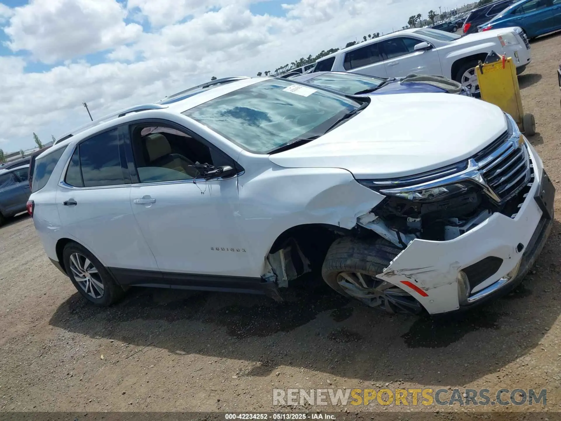 13 Photograph of a damaged car 3GNAXXEV9NS195892 CHEVROLET EQUINOX 2022