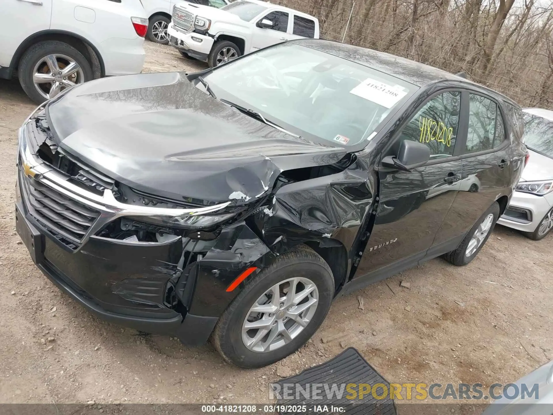 2 Photograph of a damaged car 3GNAX5EG1PL254954 CHEVROLET EQUINOX 2023