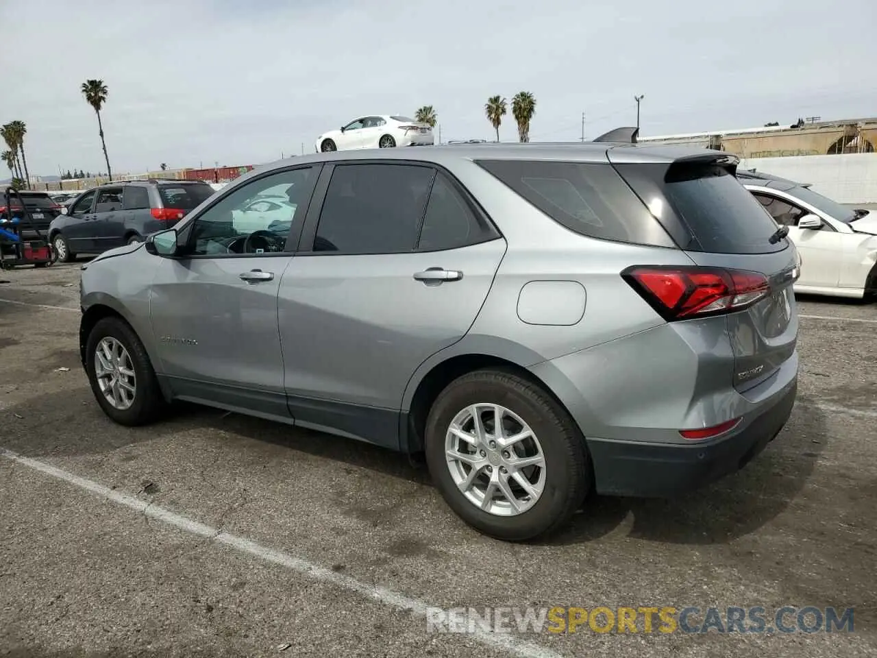 2 Photograph of a damaged car 3GNAXFEG1PL139728 CHEVROLET EQUINOX 2023