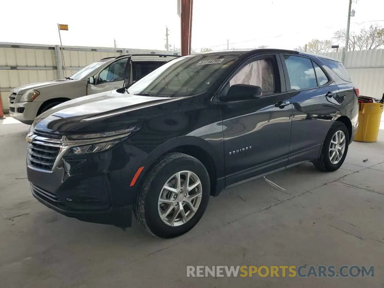 1 Photograph of a damaged car 3GNAXHEG0PL215452 CHEVROLET EQUINOX 2023
