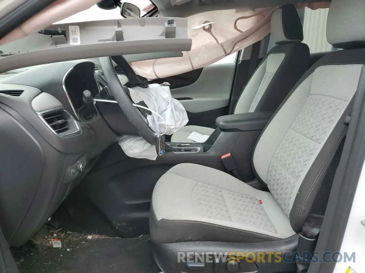 7 Photograph of a damaged car 3GNAXHEG1PL199083 CHEVROLET EQUINOX 2023
