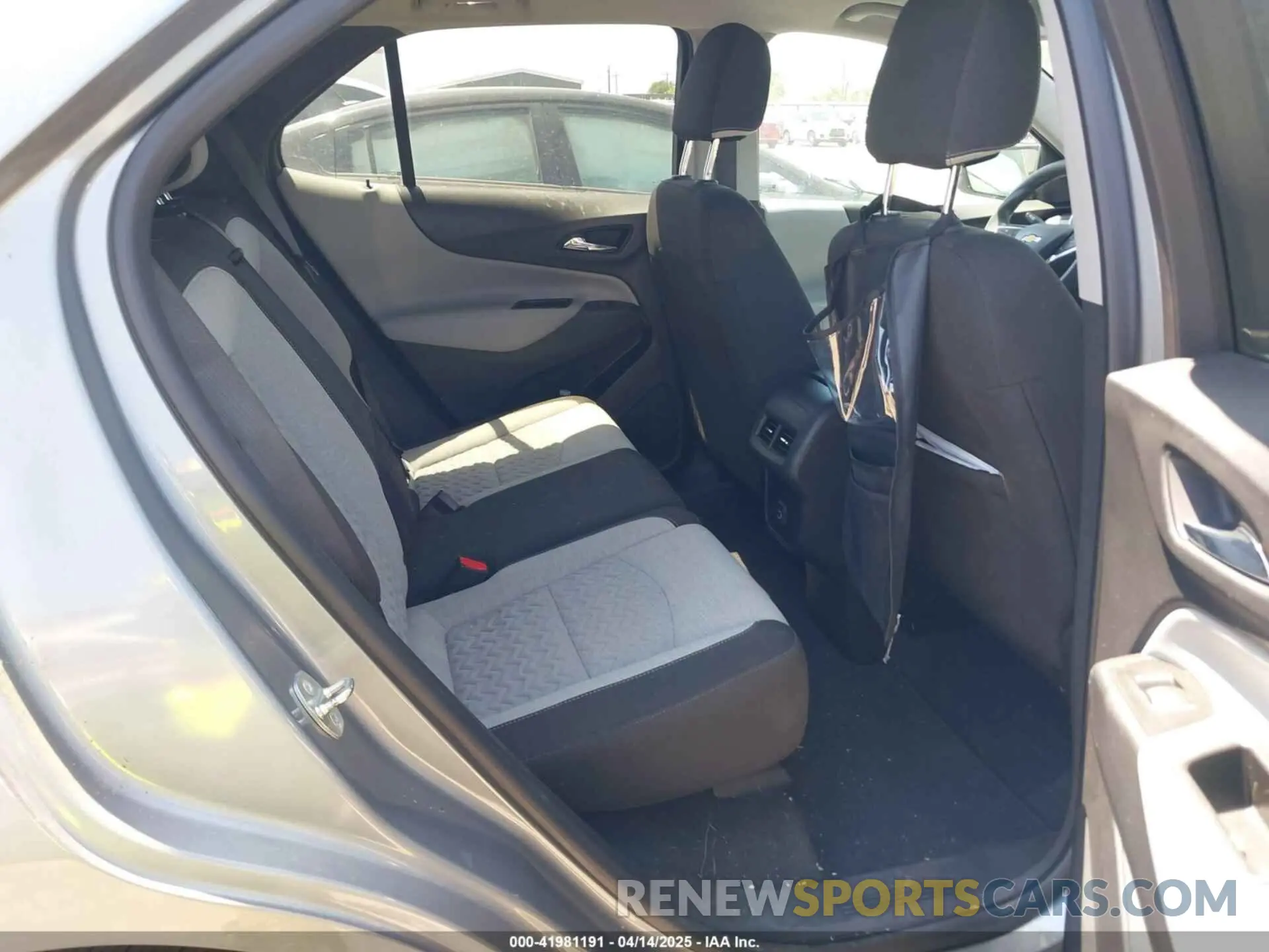 8 Photograph of a damaged car 3GNAXHEG2PL121394 CHEVROLET EQUINOX 2023