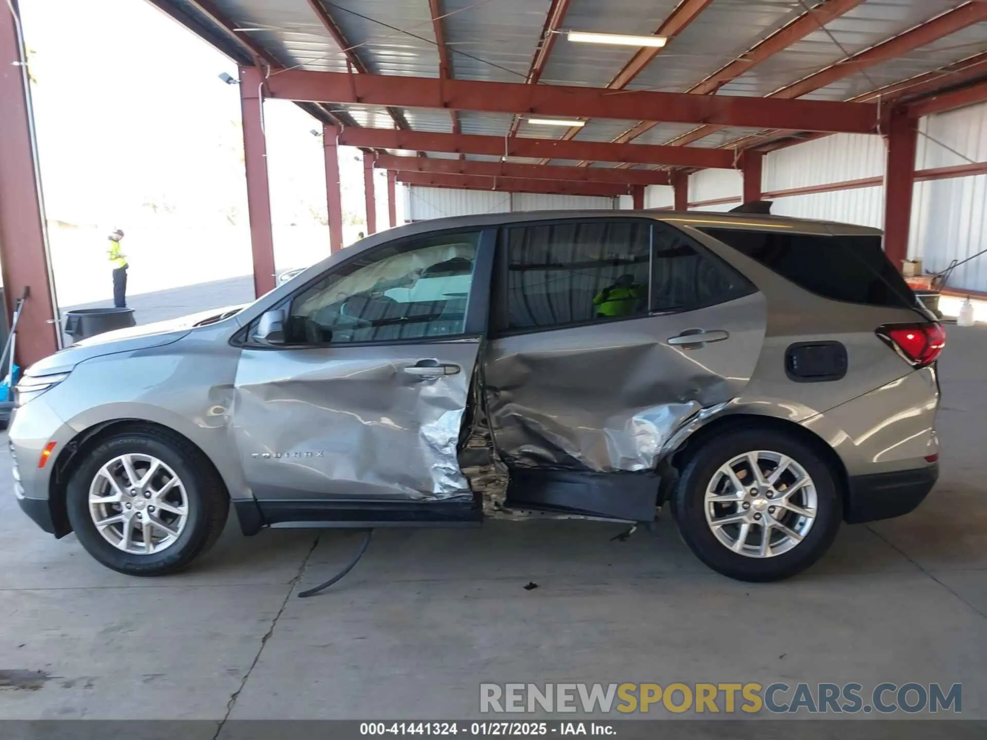 14 Photograph of a damaged car 3GNAXHEG2PL159109 CHEVROLET EQUINOX 2023