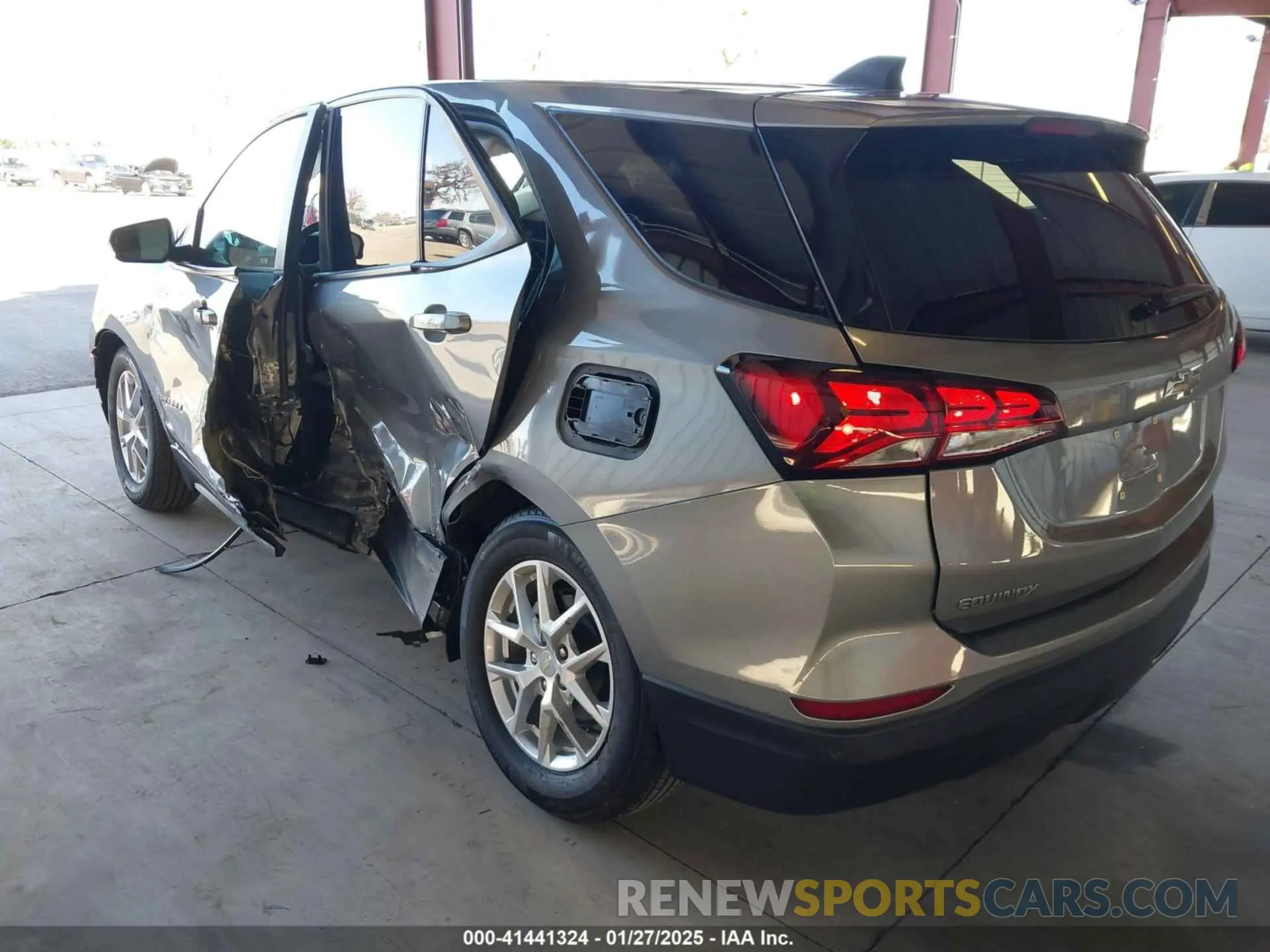 3 Photograph of a damaged car 3GNAXHEG2PL159109 CHEVROLET EQUINOX 2023