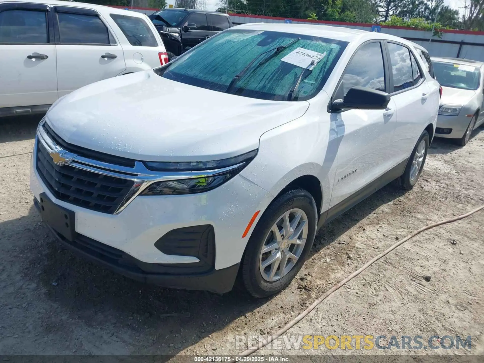 2 Photograph of a damaged car 3GNAXHEG3PL149186 CHEVROLET EQUINOX 2023