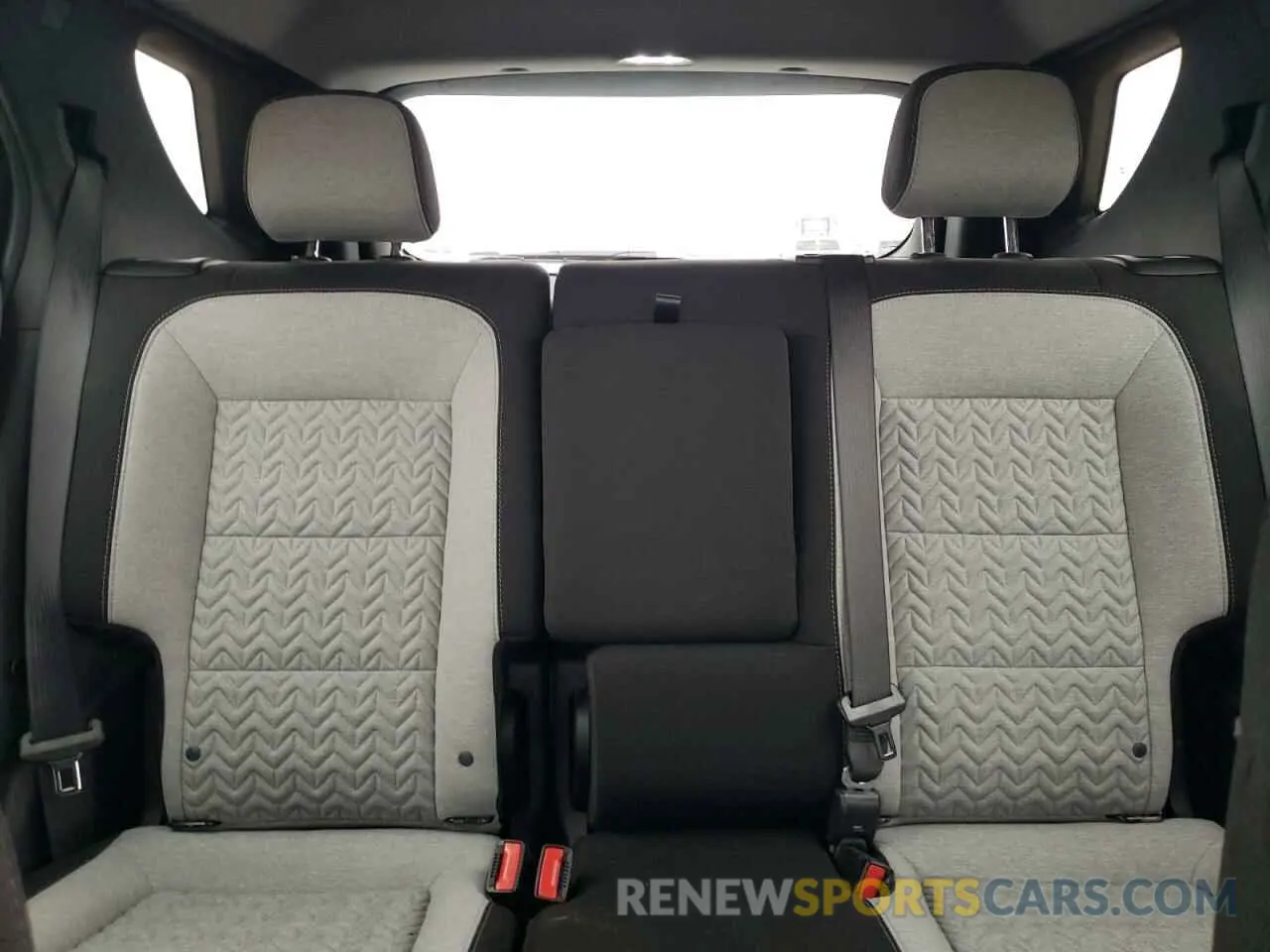 10 Photograph of a damaged car 3GNAXHEG3PL155828 CHEVROLET EQUINOX 2023