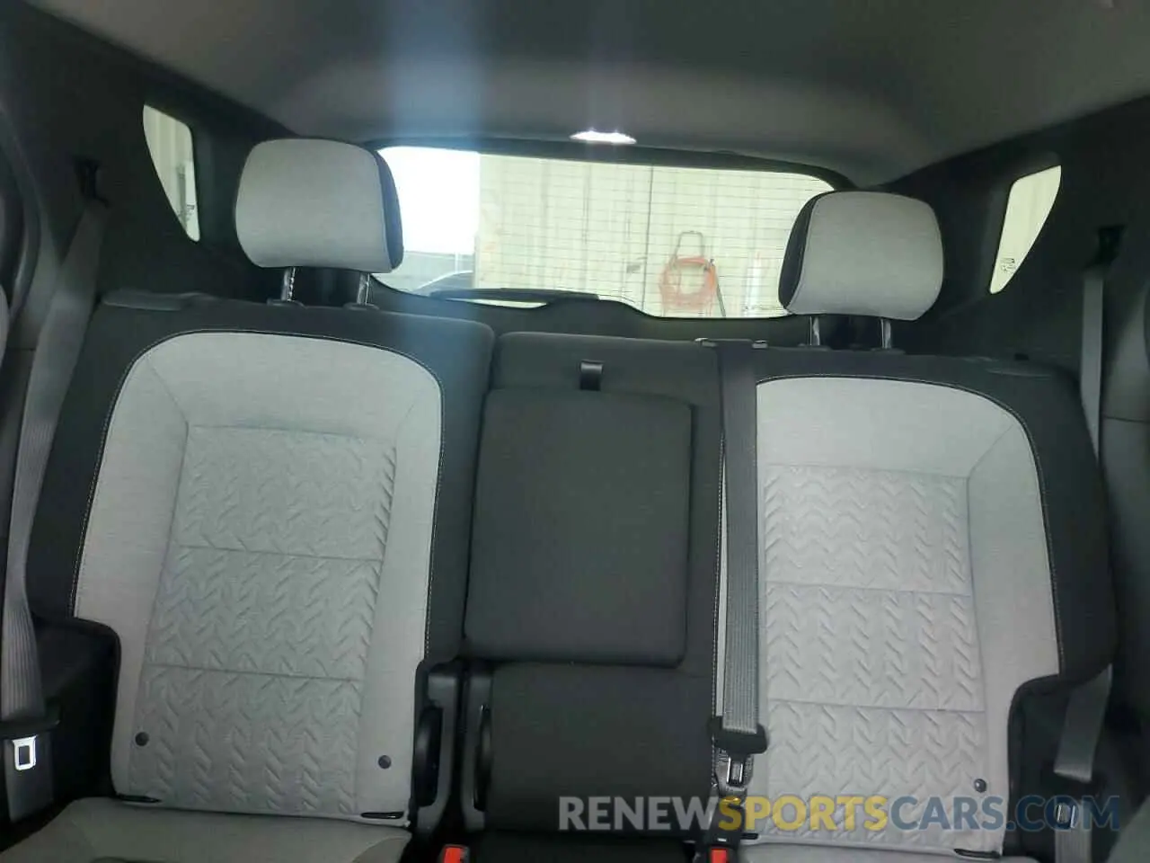10 Photograph of a damaged car 3GNAXHEG3PL171026 CHEVROLET EQUINOX 2023