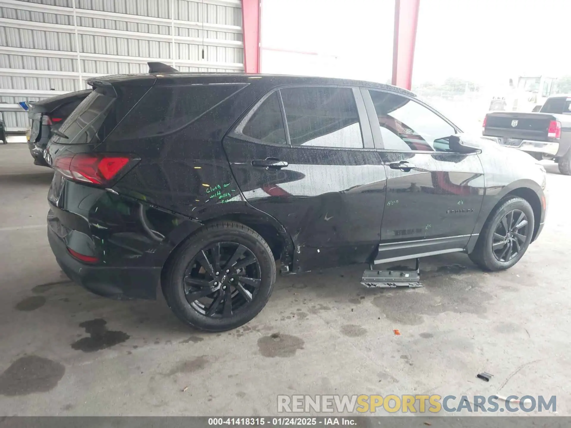 18 Photograph of a damaged car 3GNAXHEG6PL143446 CHEVROLET EQUINOX 2023