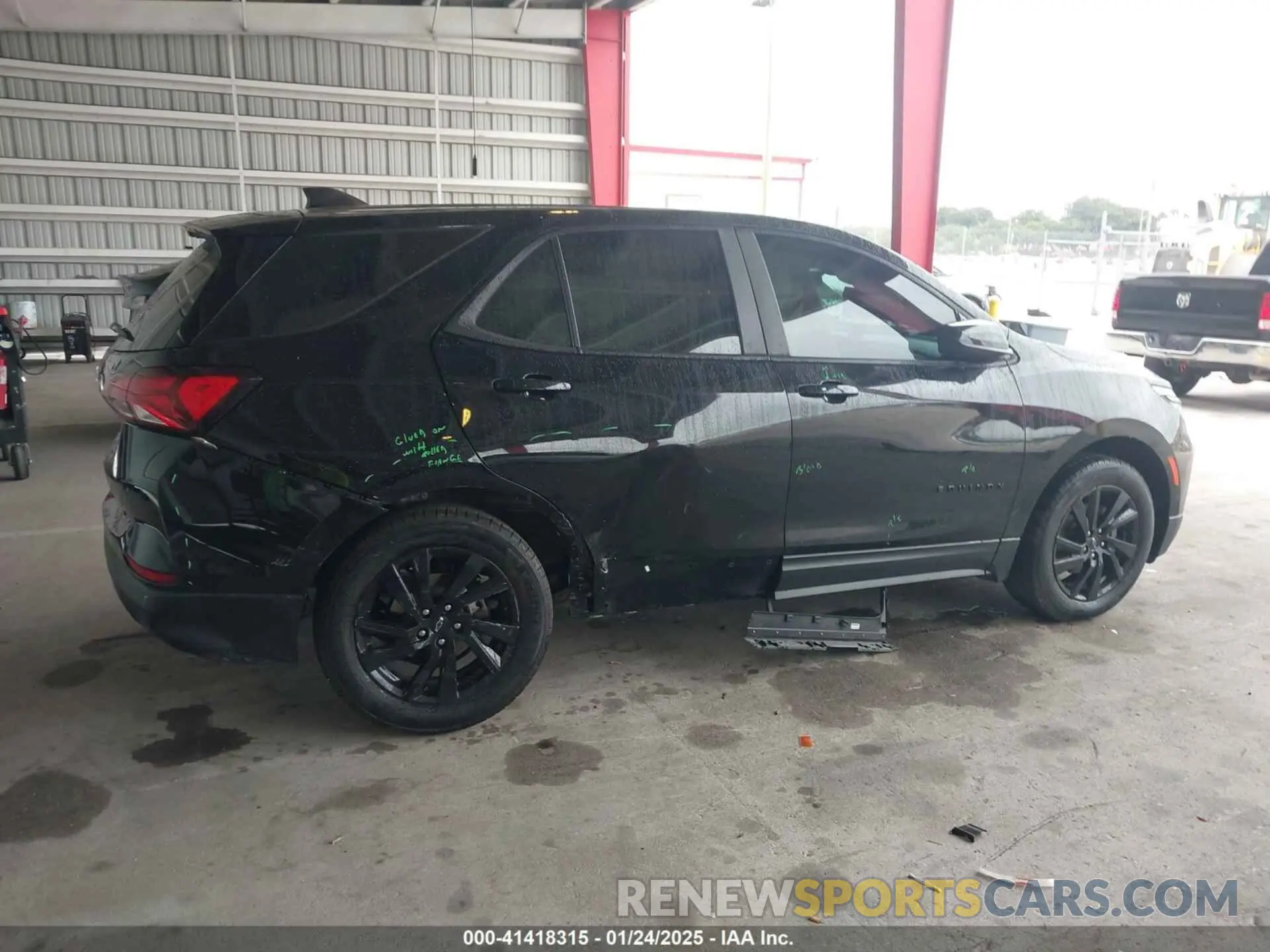 19 Photograph of a damaged car 3GNAXHEG6PL143446 CHEVROLET EQUINOX 2023