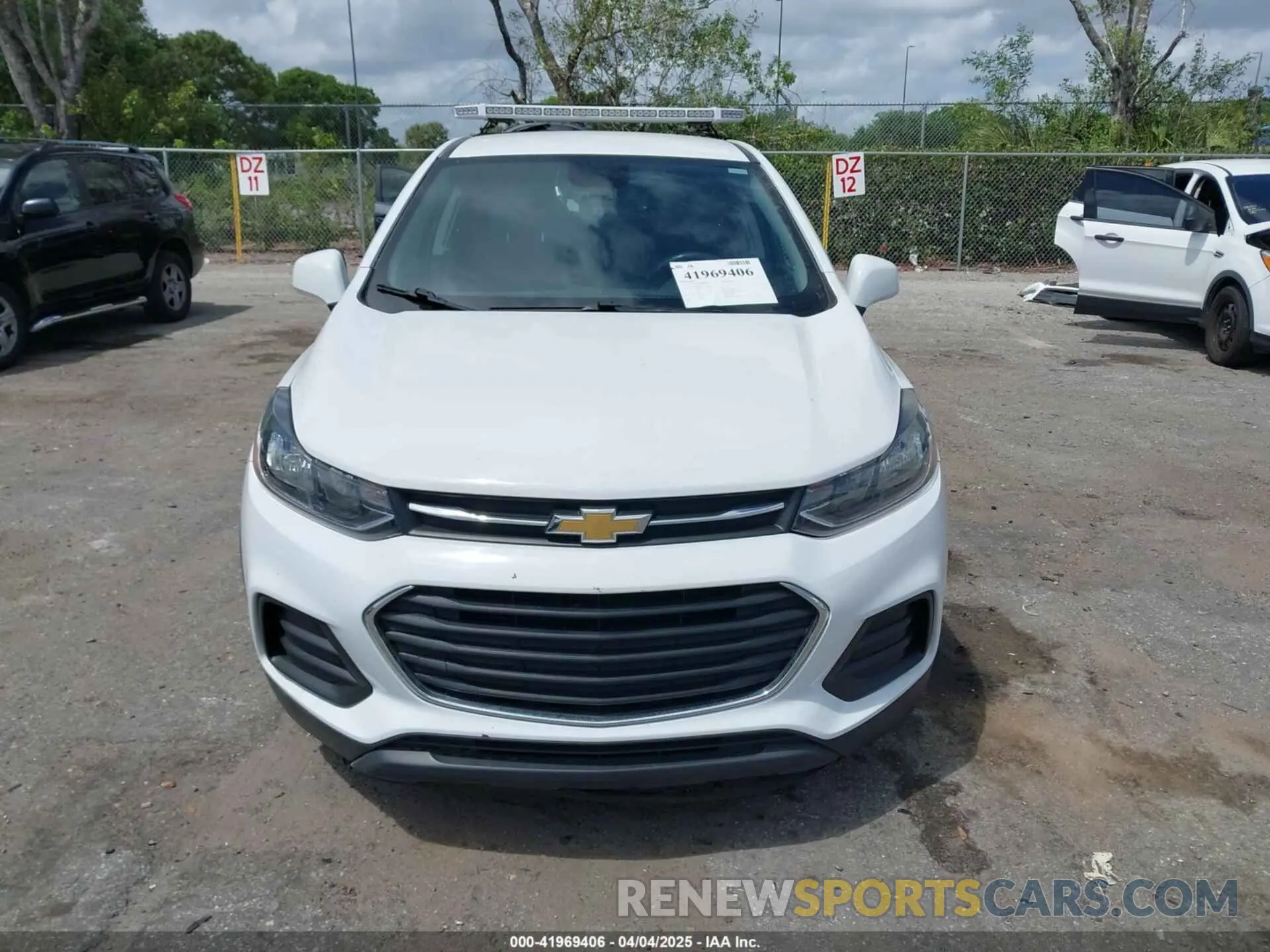 12 Photograph of a damaged car 3GNAXHEG6PL164474 CHEVROLET EQUINOX 2023