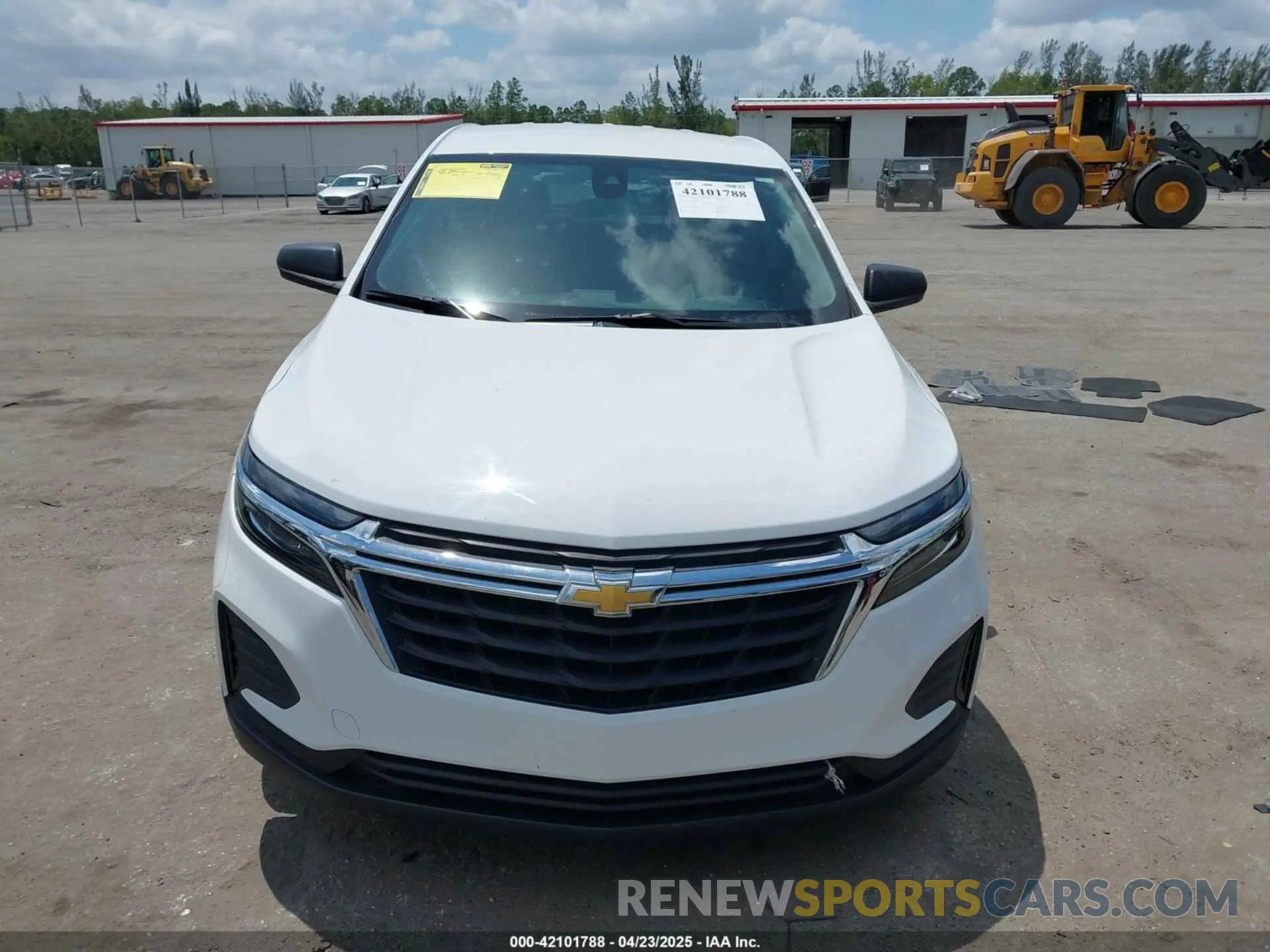 13 Photograph of a damaged car 3GNAXHEG7PL117017 CHEVROLET EQUINOX 2023