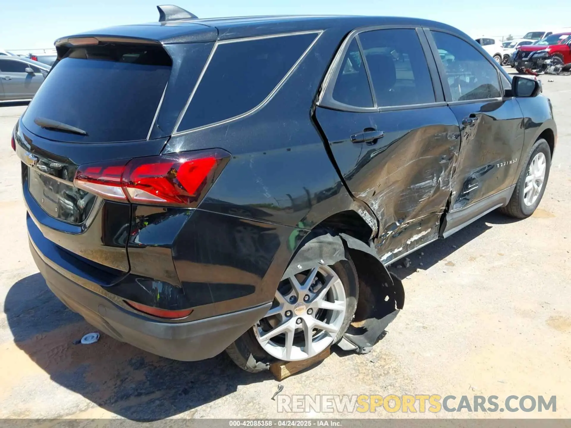 4 Photograph of a damaged car 3GNAXHEG8PL204263 CHEVROLET EQUINOX 2023