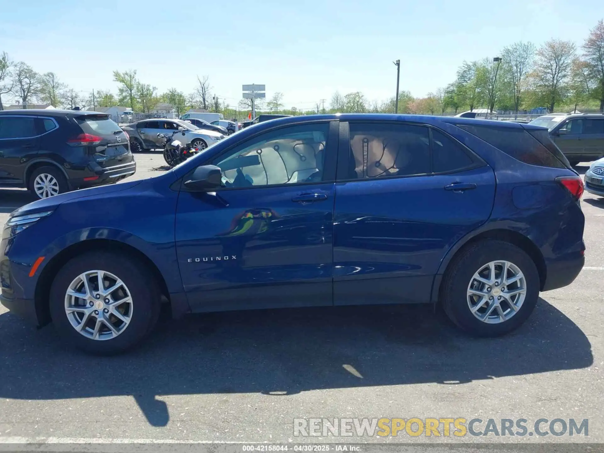 13 Photograph of a damaged car 3GNAXHEG9PL132280 CHEVROLET EQUINOX 2023