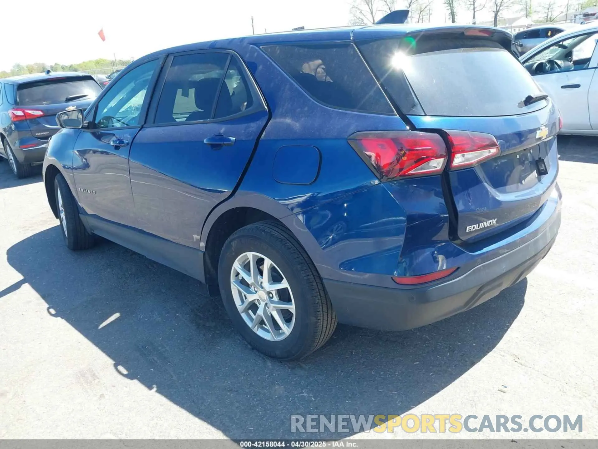 3 Photograph of a damaged car 3GNAXHEG9PL132280 CHEVROLET EQUINOX 2023