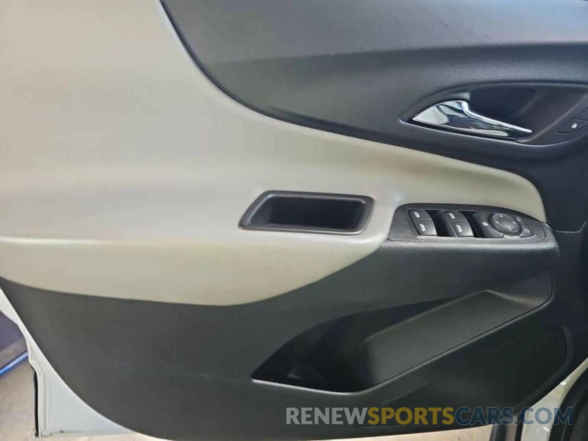 4 Photograph of a damaged car 3GNAXHEGXPL145118 CHEVROLET EQUINOX 2023