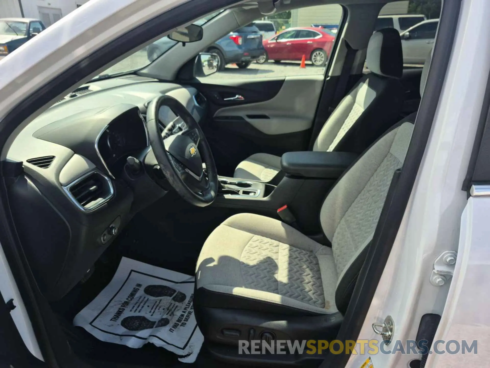9 Photograph of a damaged car 3GNAXJEG0PL117416 CHEVROLET EQUINOX 2023