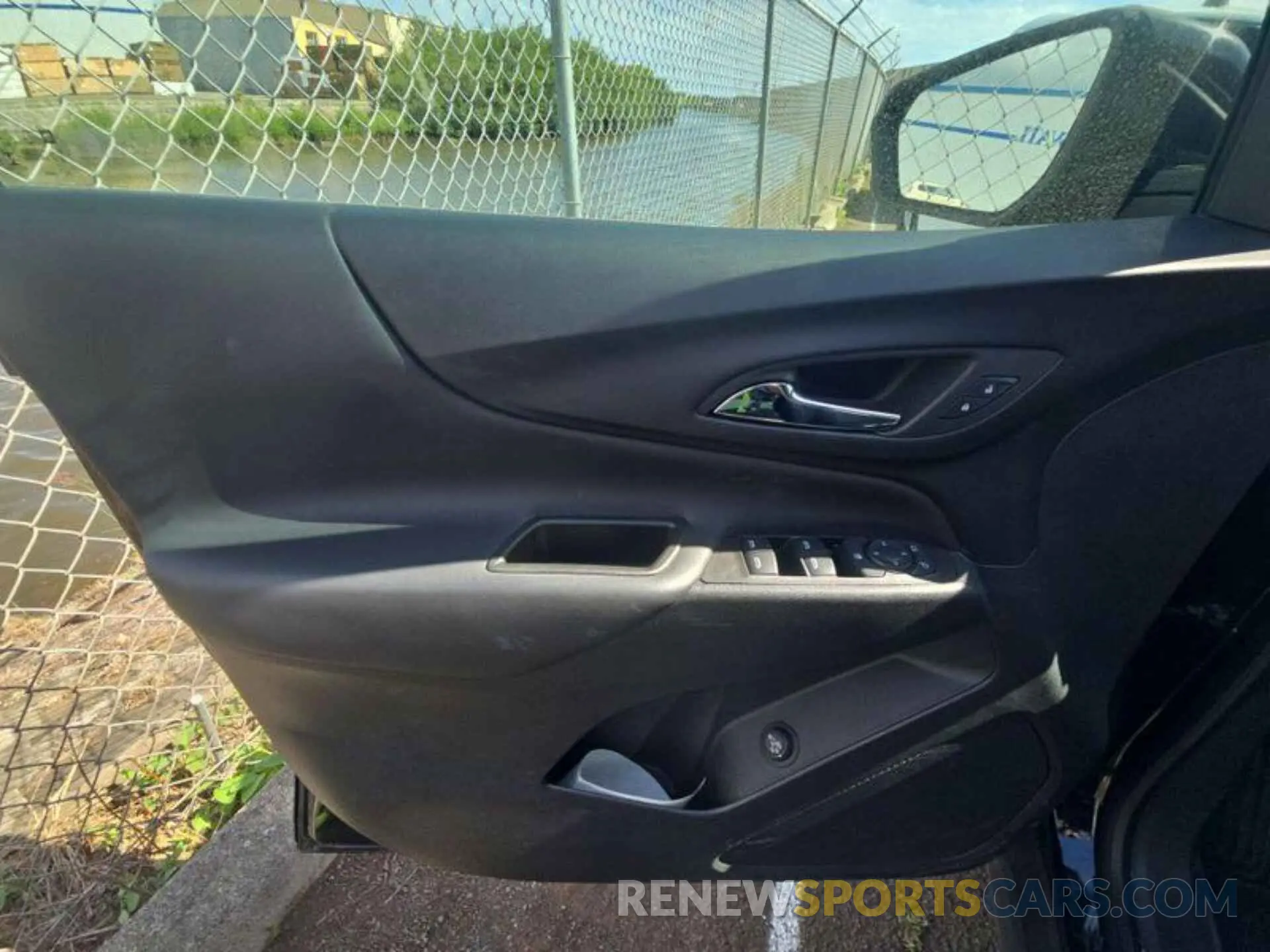 10 Photograph of a damaged car 3GNAXJEG0PL118307 CHEVROLET EQUINOX 2023