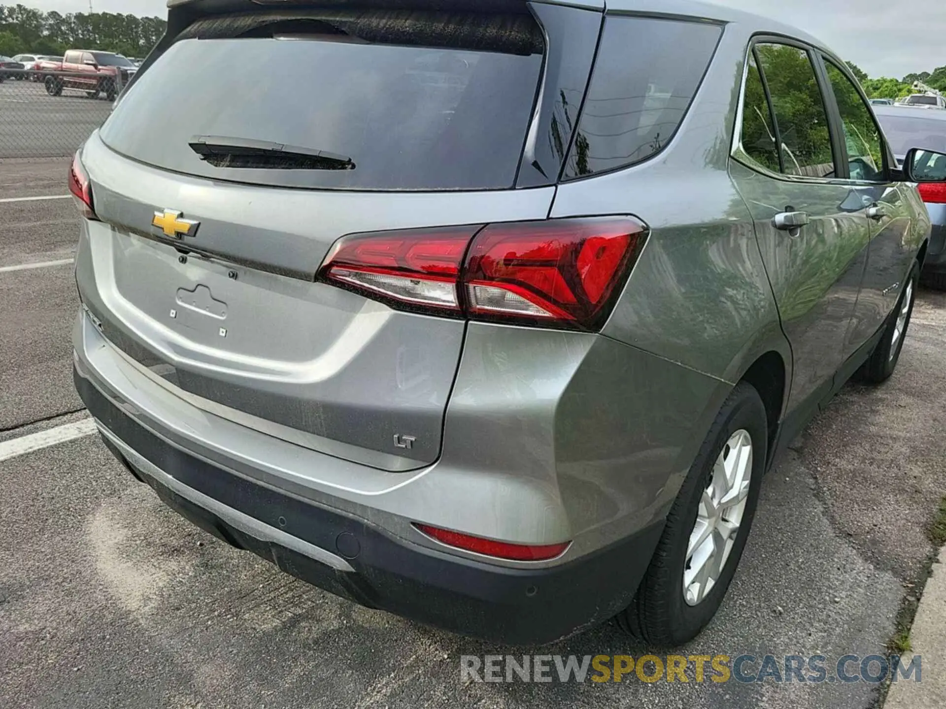4 Photograph of a damaged car 3GNAXJEG0PL124639 CHEVROLET EQUINOX 2023