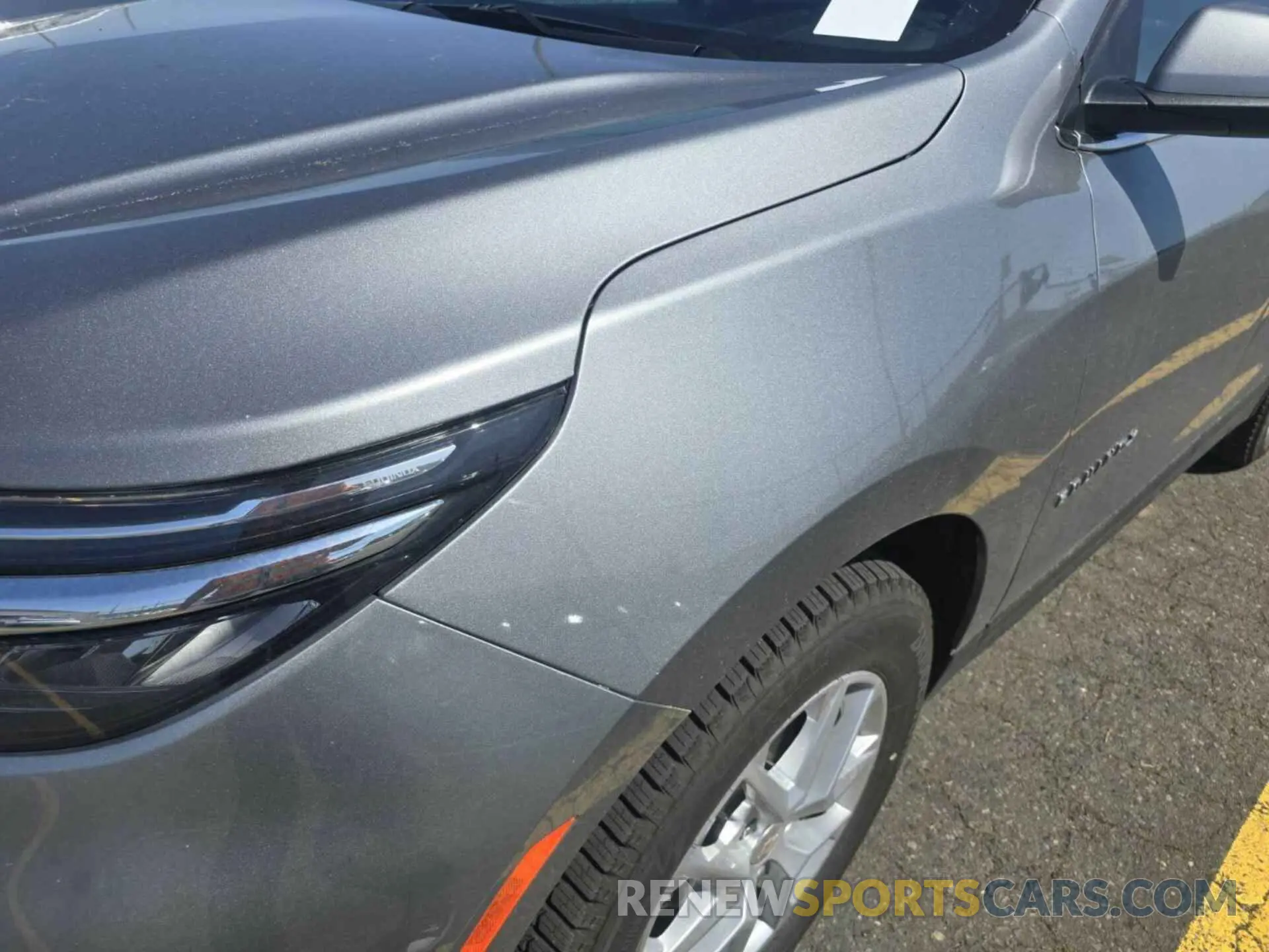 5 Photograph of a damaged car 3GNAXJEG0PL125628 CHEVROLET EQUINOX 2023
