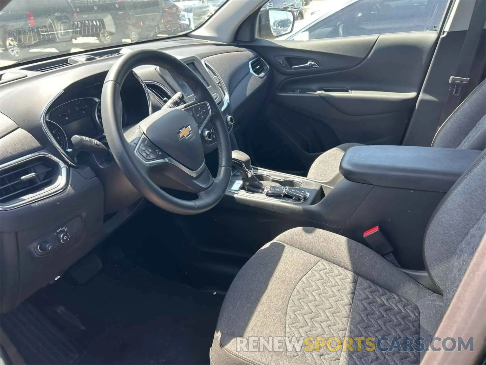 7 Photograph of a damaged car 3GNAXJEG0PL125676 CHEVROLET EQUINOX 2023
