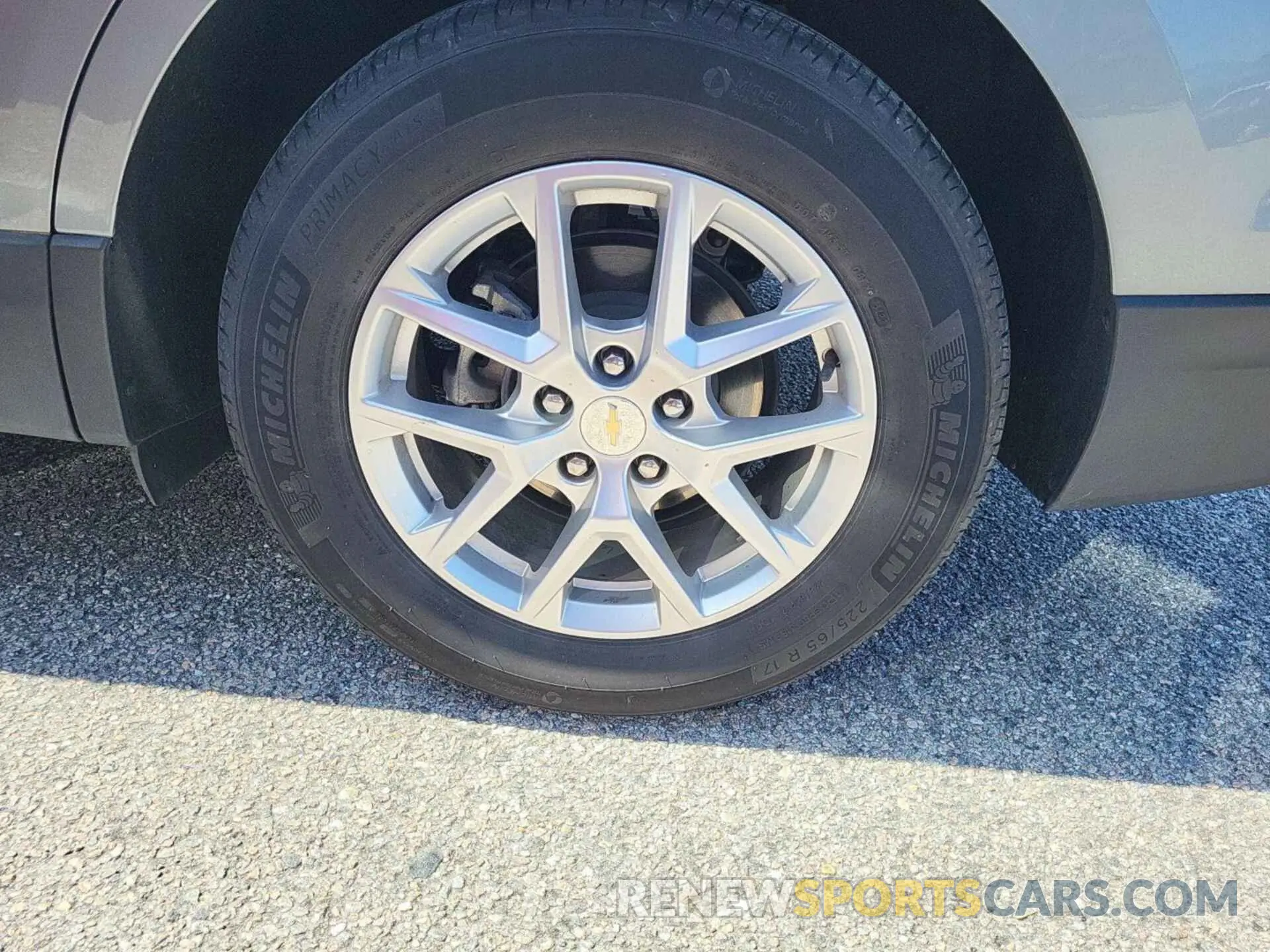 18 Photograph of a damaged car 3GNAXJEG0PL125712 CHEVROLET EQUINOX 2023