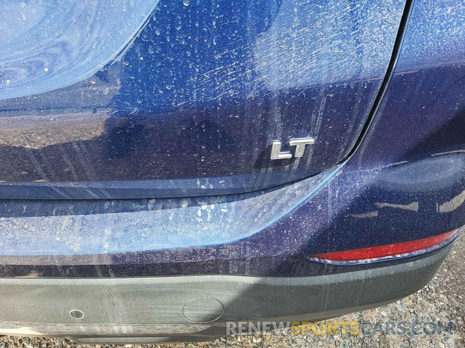9 Photograph of a damaged car 3GNAXJEG0PL189409 CHEVROLET EQUINOX 2023