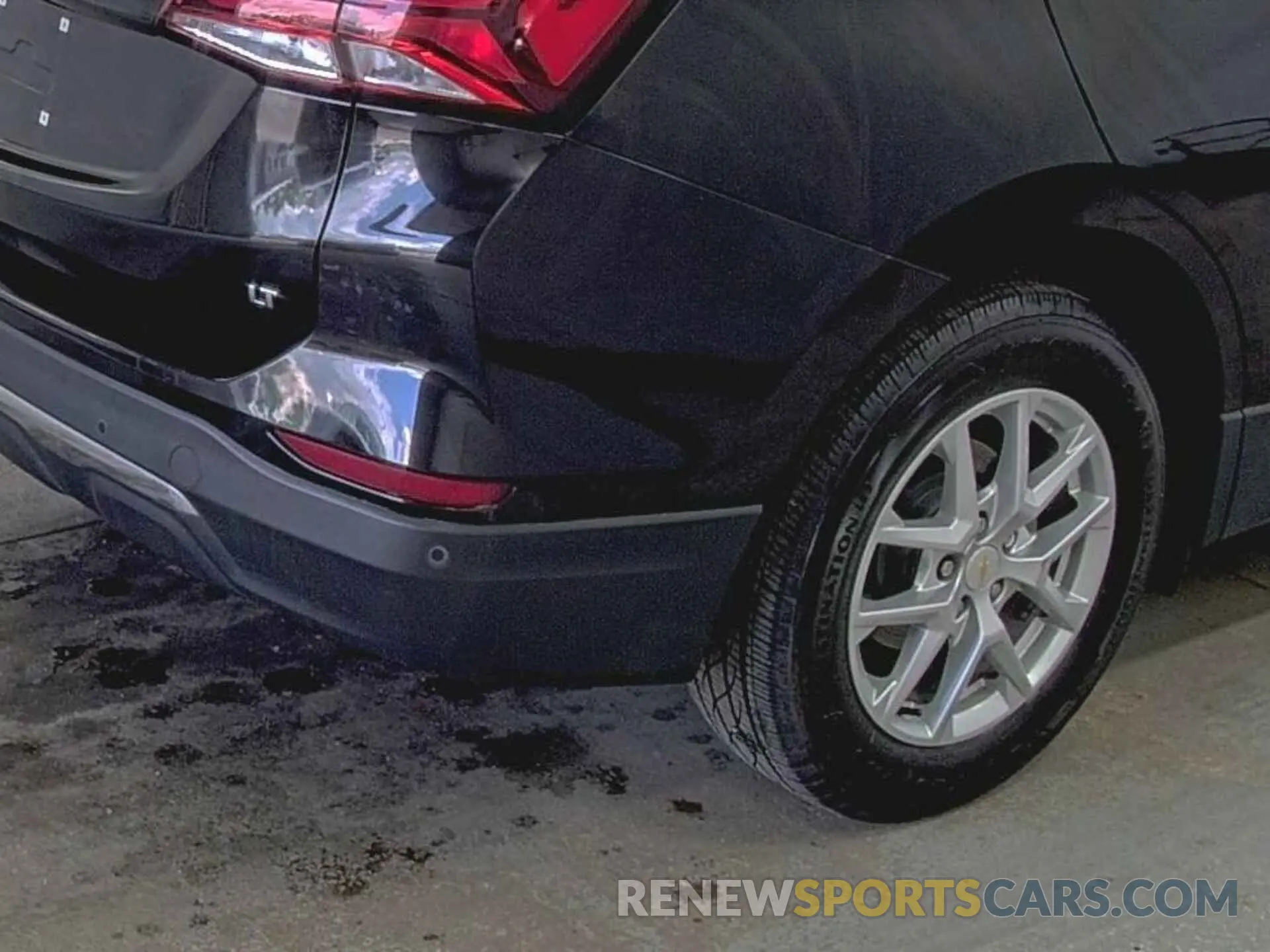 14 Photograph of a damaged car 3GNAXJEG0PL252587 CHEVROLET EQUINOX 2023