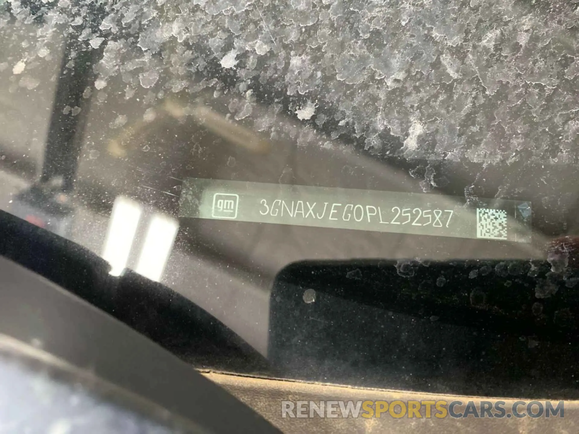 9 Photograph of a damaged car 3GNAXJEG0PL252587 CHEVROLET EQUINOX 2023