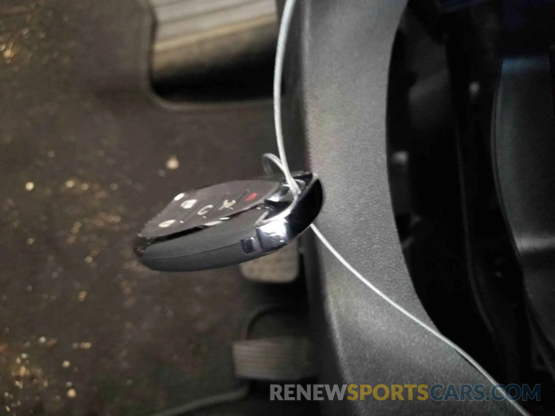 18 Photograph of a damaged car 3GNAXJEG0PL253593 CHEVROLET EQUINOX 2023