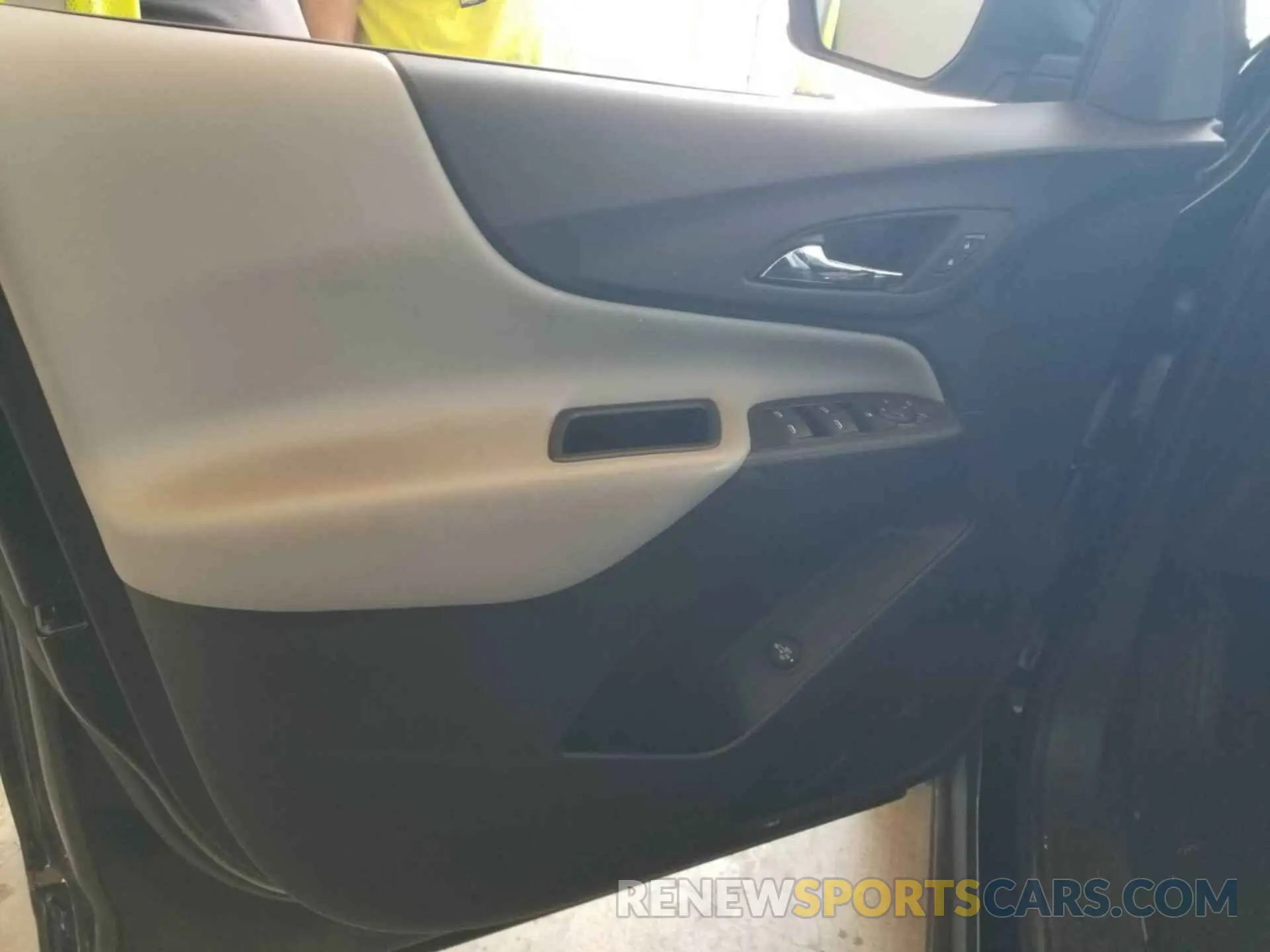 28 Photograph of a damaged car 3GNAXJEG0PL253593 CHEVROLET EQUINOX 2023