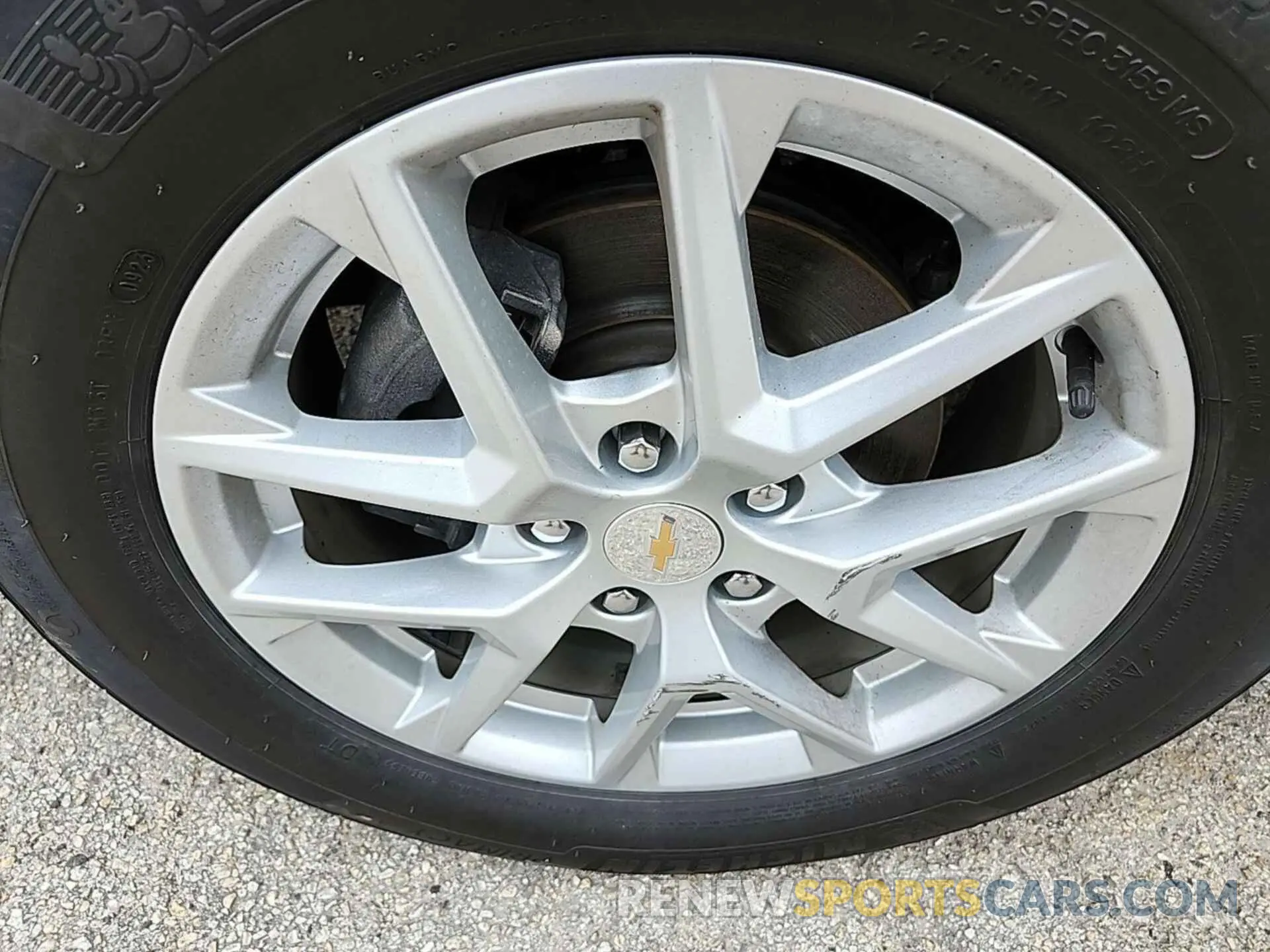 5 Photograph of a damaged car 3GNAXJEG0PL253593 CHEVROLET EQUINOX 2023